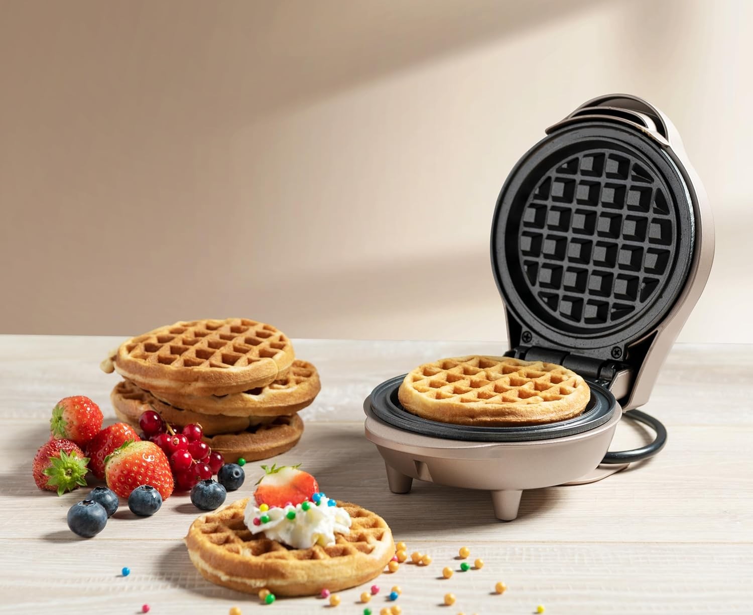 Mini Waffle Makinesi, 550 Watt, Yapışmaz Kaplama