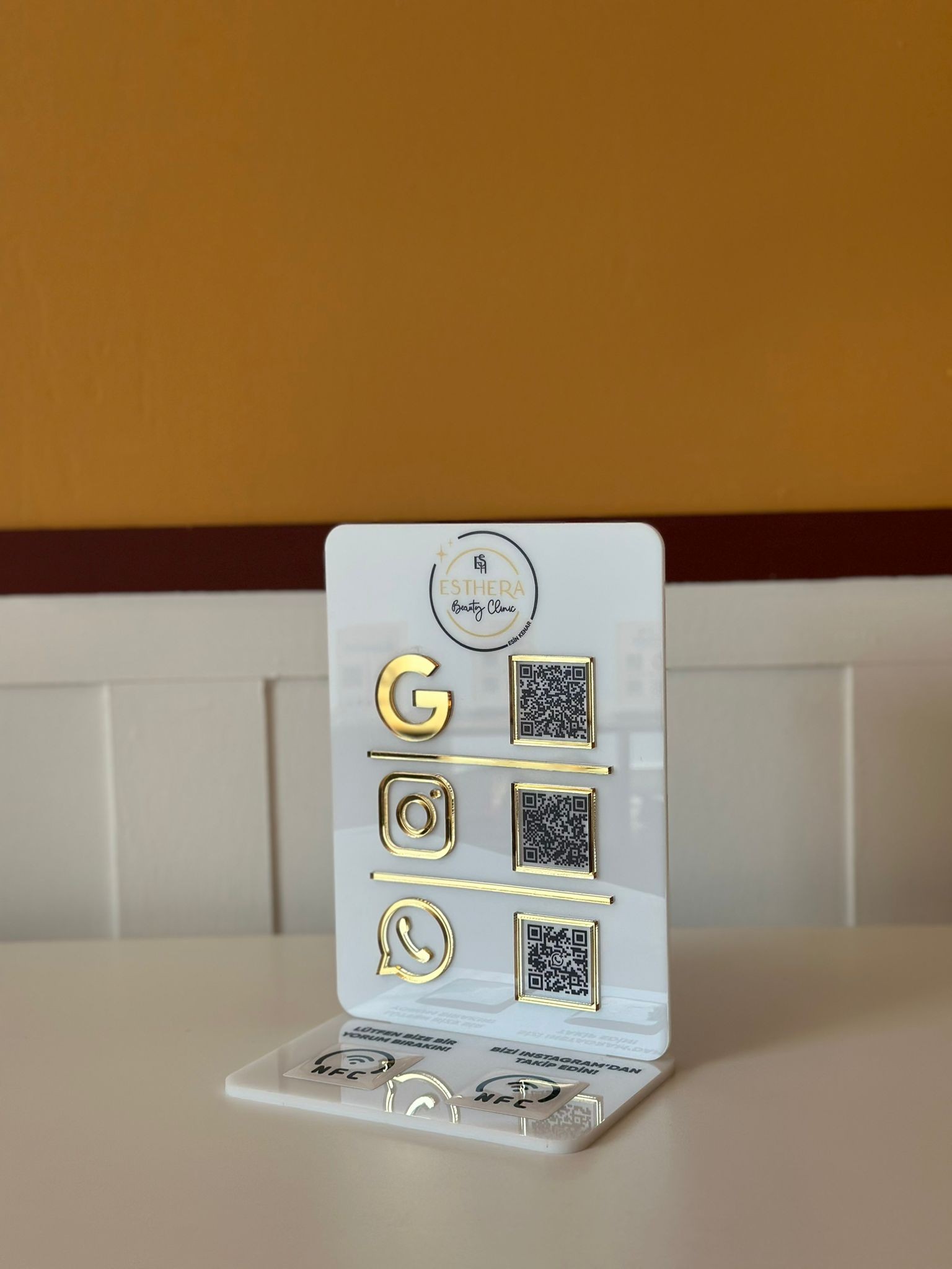 3 QR 2 NFC Pleksi Stand