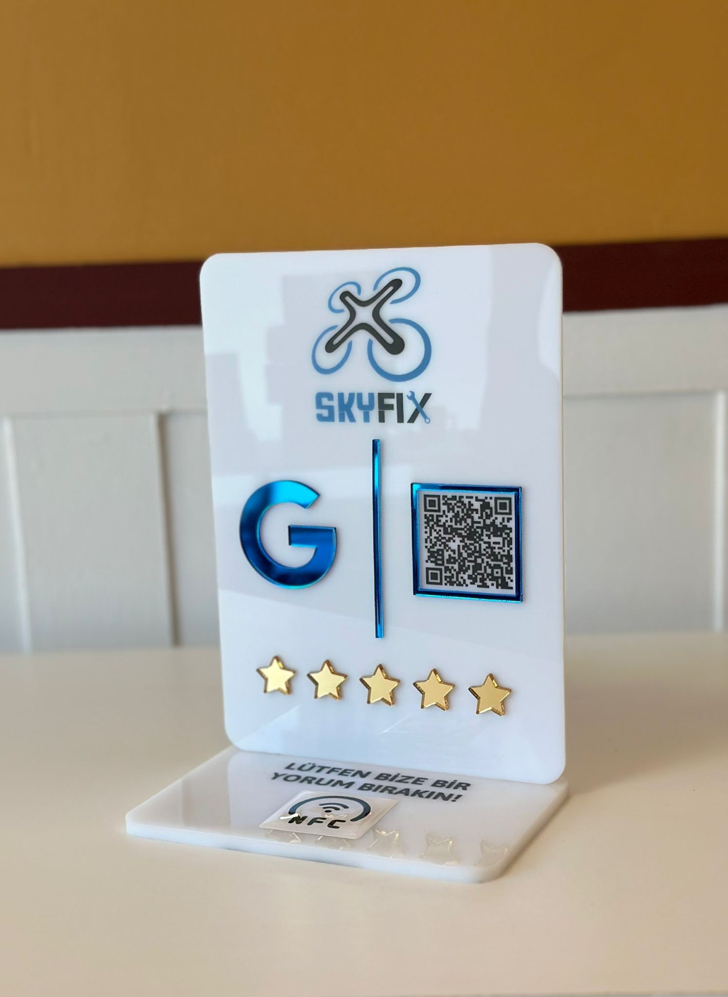 1 QR 1 NFC Pleksi Stand