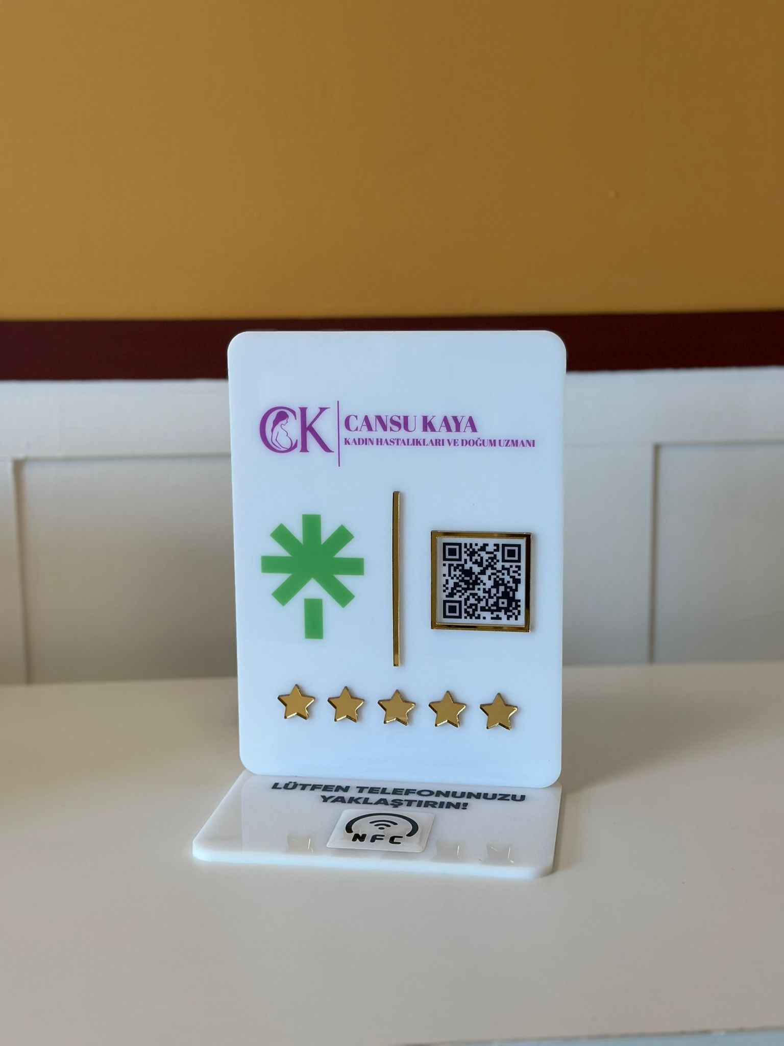 1 QR 1 NFC Pleksi Stand