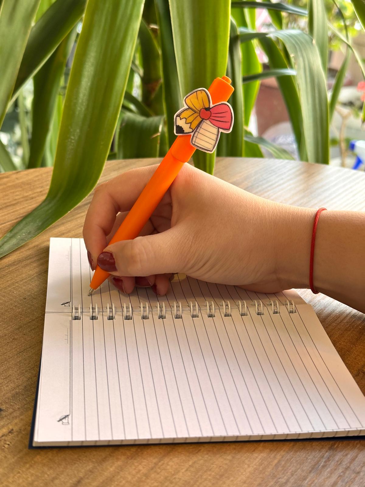 Fiyonk Desenli Kalem