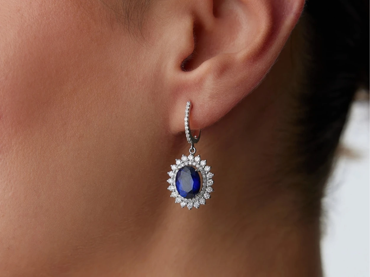 8,73 Karat Pırlanta Colorful Küpe