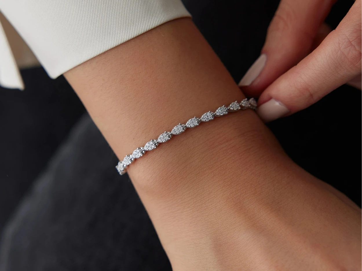 1,26 Karat Tasarım Pırlanta Bileklik