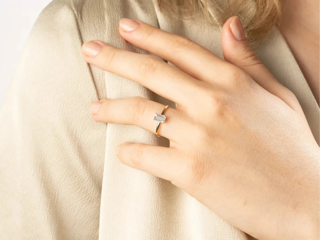 14 Ayar Altın Baget Tektaş Yüzük