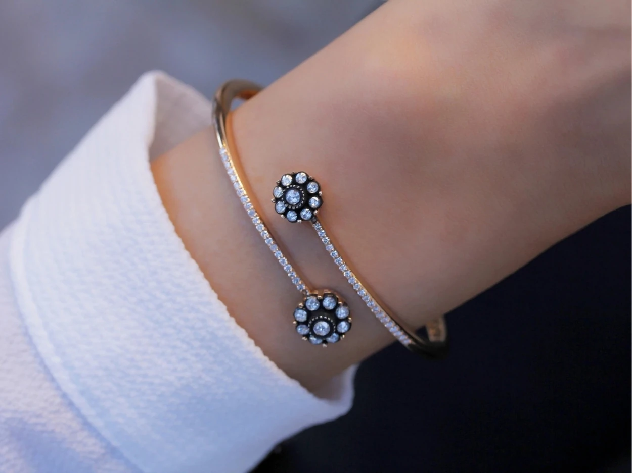 0,62 Karat Altın Pırlantalı Elmas Kelepçe Bilezik