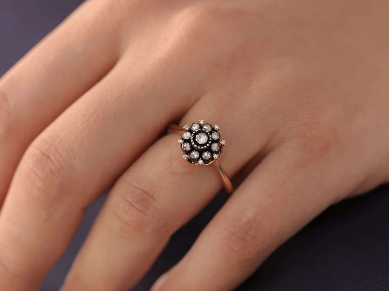 0,27 Karat Altın Elmas Yüzük