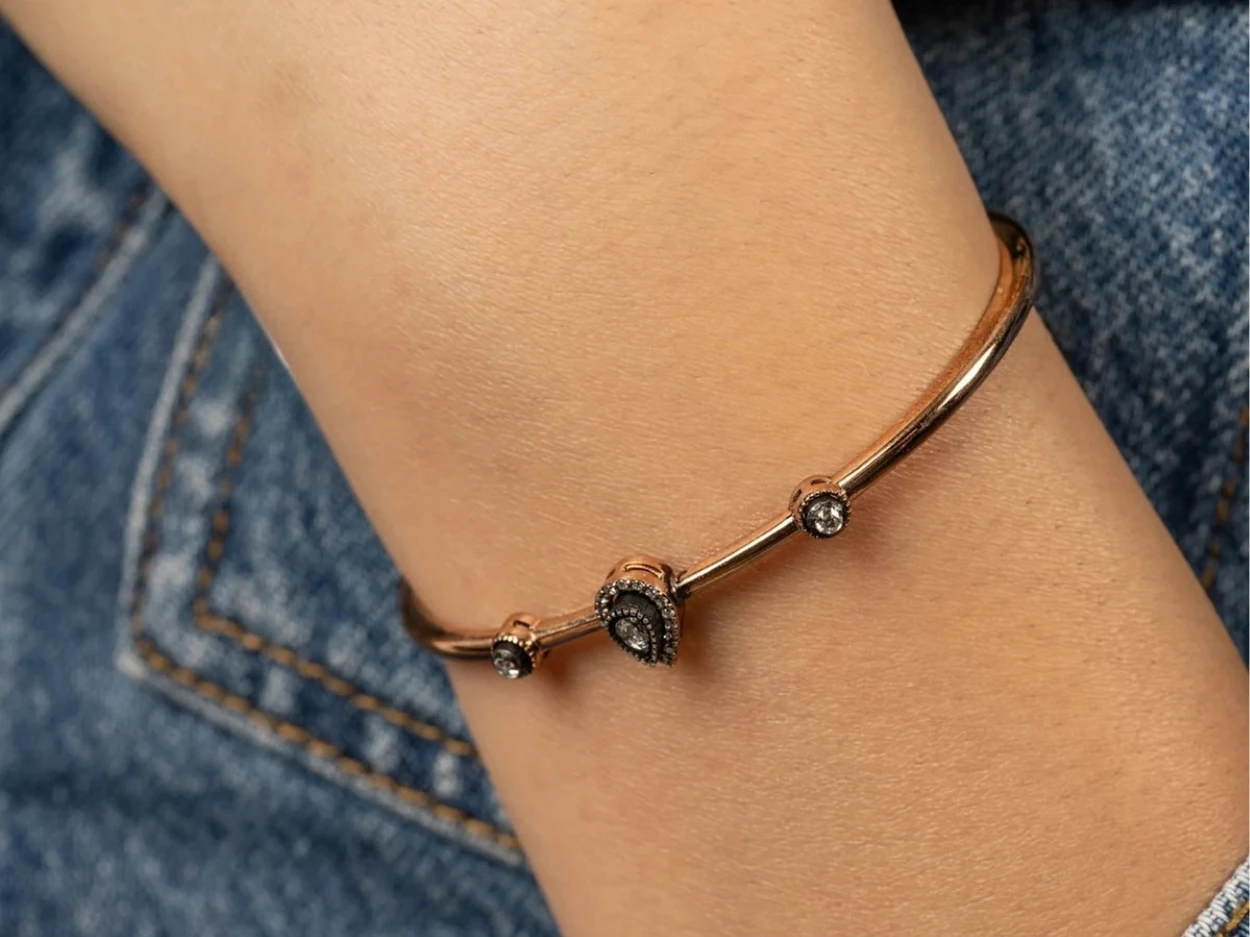 0,22 Karat Altın Pırlantalı Elmas Bilezik