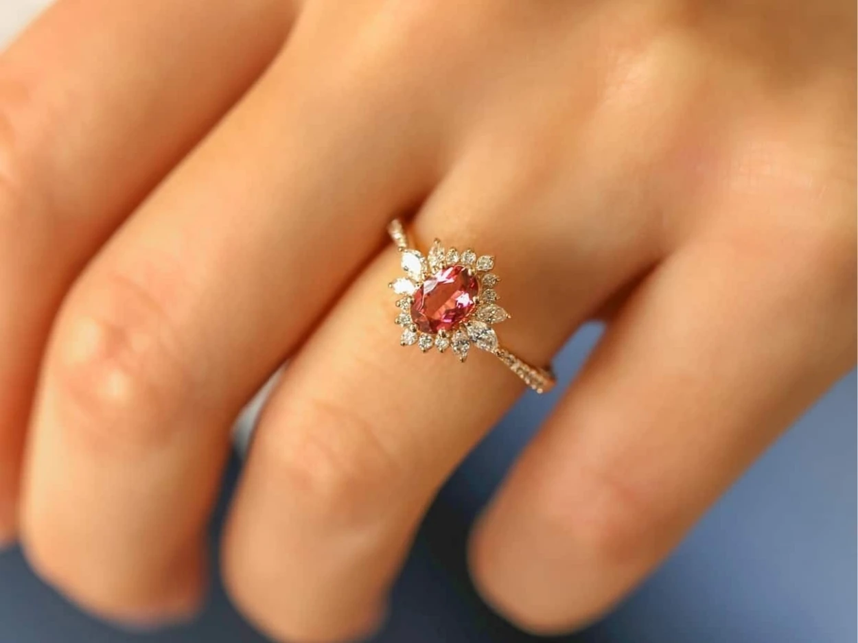 0,97 Karat Pırlanta Pink Quartz Yüzük