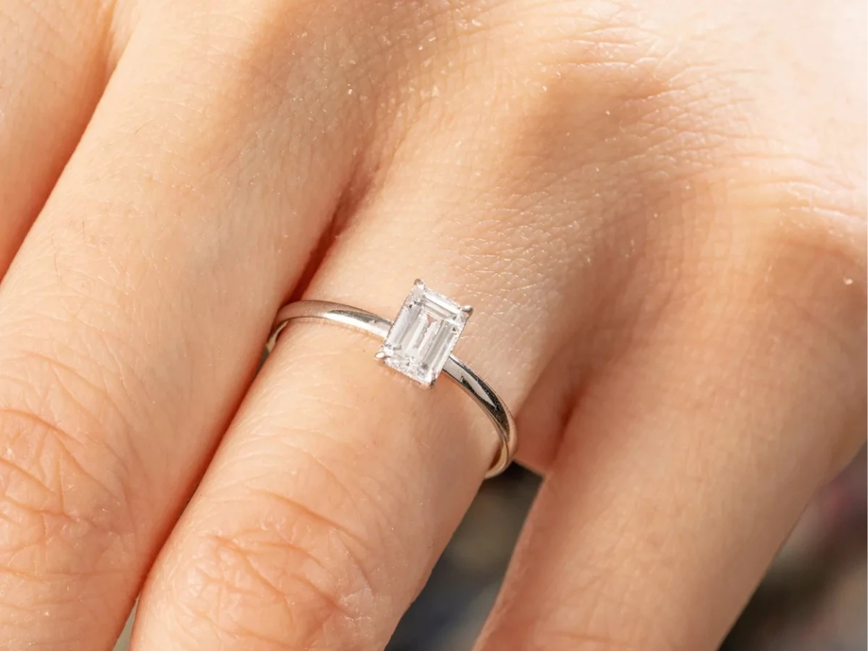 14 Ayar Altın Baget Tektaş Yüzük