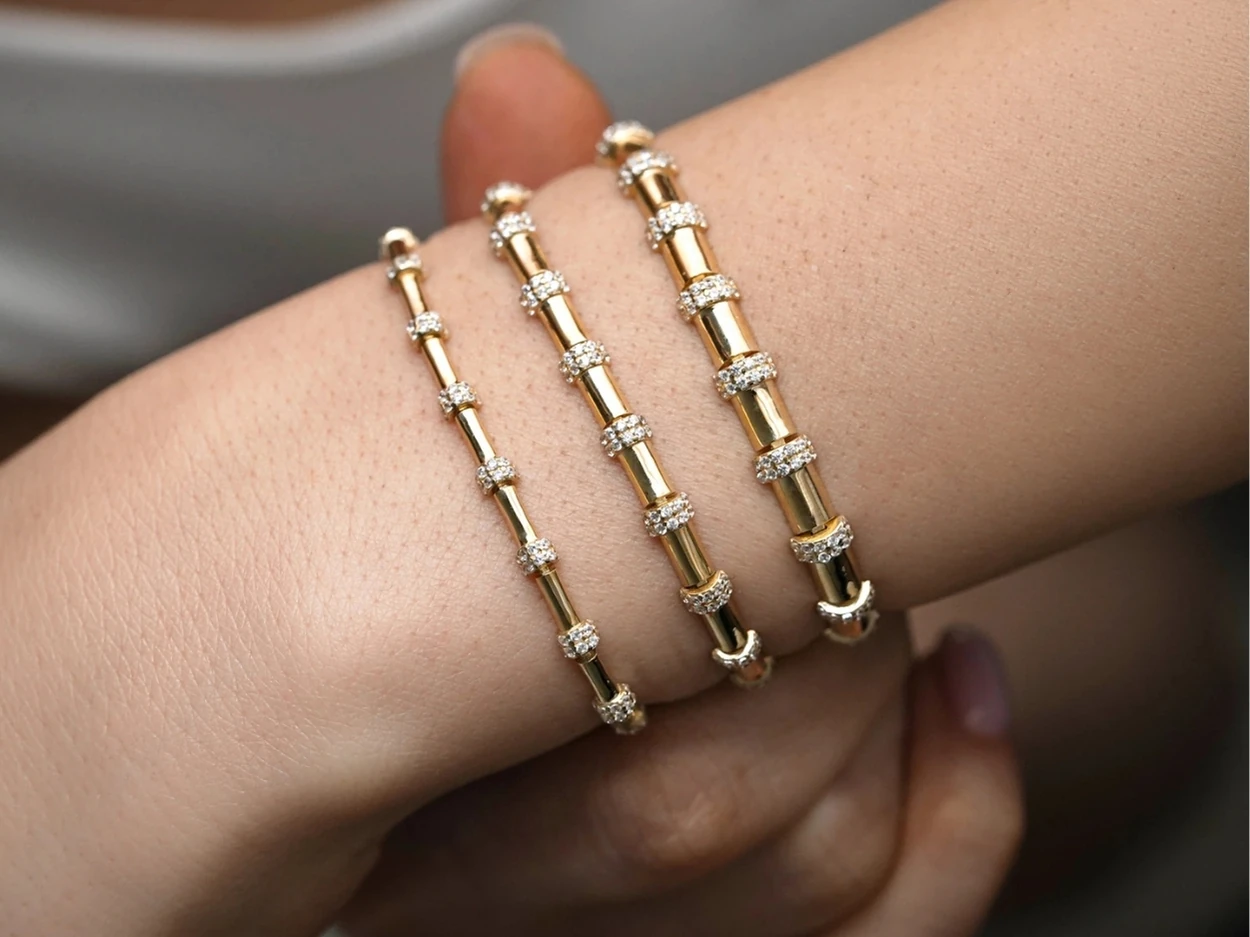 14 Ayar Altın Ara Taşlı Bileklik