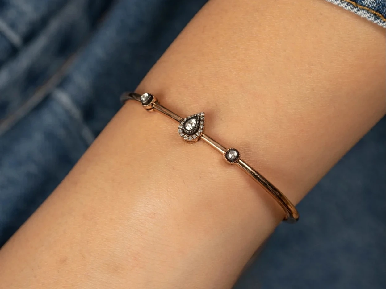 0,22 Karat Altın Pırlantalı Elmas Bilezik