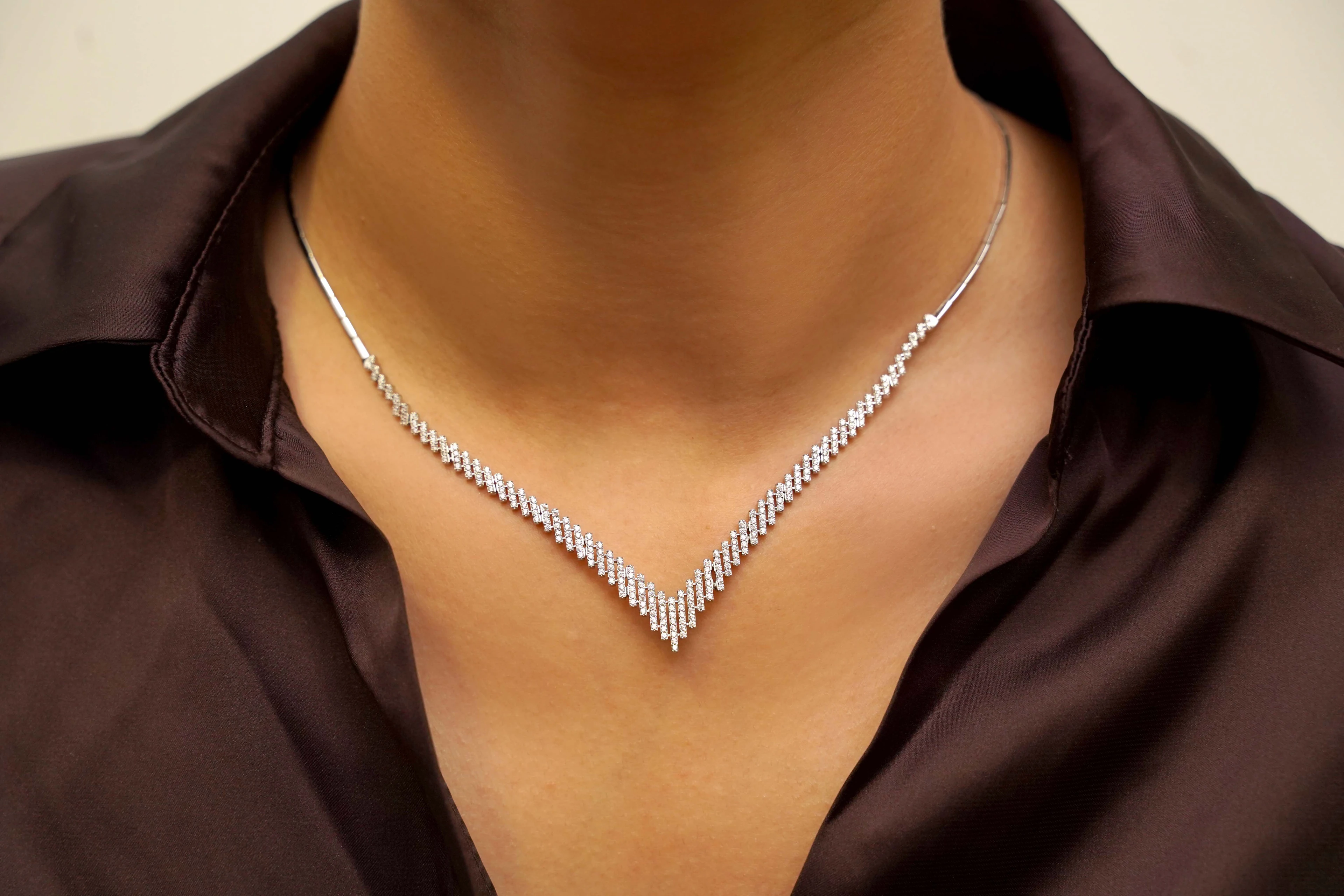 14 Ayar Altın V Model Gerdanlık