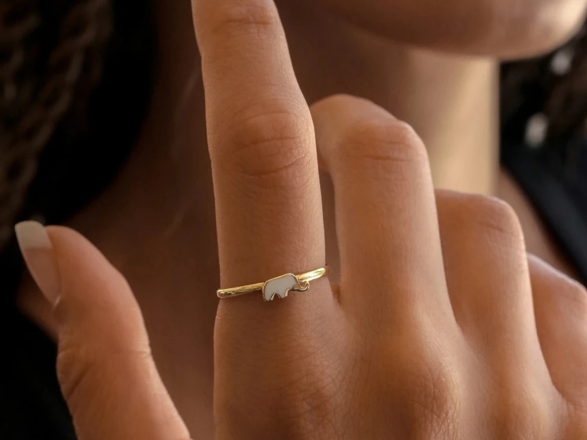 14 Ayar Altın Beyaz Mineli Minimal Fil Yüzük