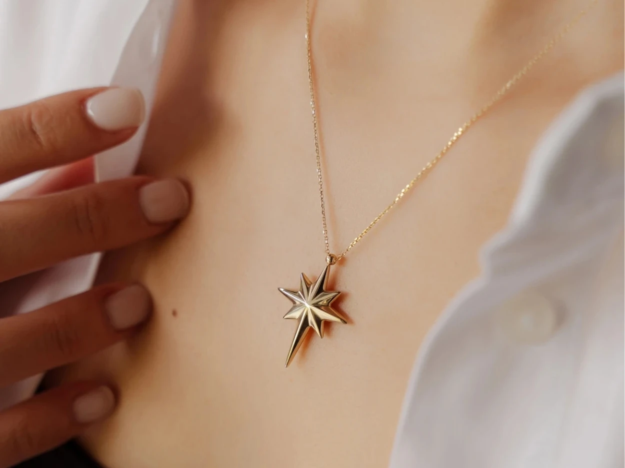 14 Ayar Altın Kuzey Yıldızı Kolye