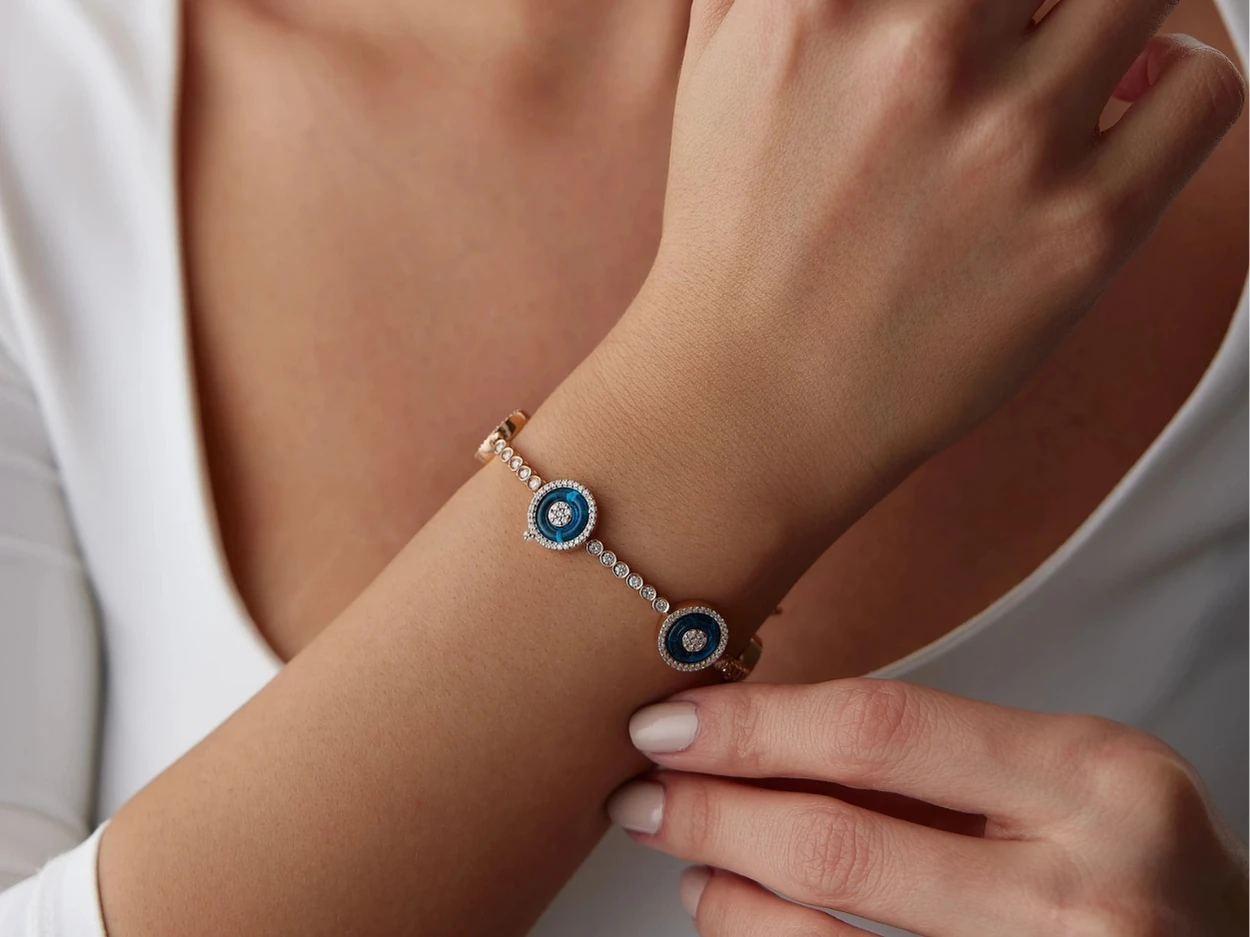 1,97 Karat Tasarım Pırlanta Beşli Nazar Bileklik