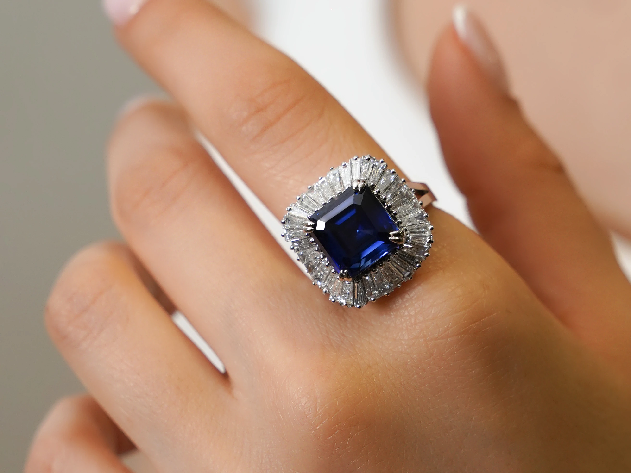 7,89 Karat Safir Pırlanta Yüzük