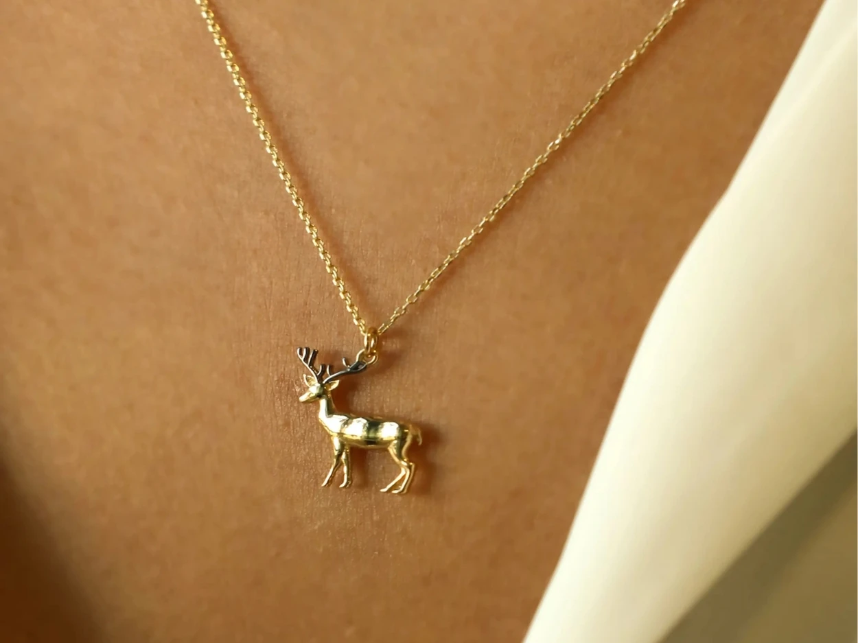 14 Ayar Altın Geyik Kolye