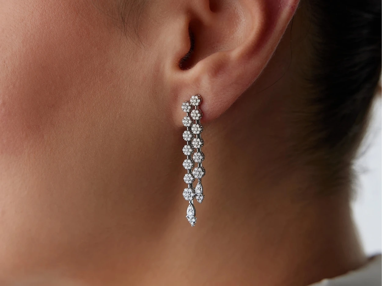 1,32 Karat Tasarım Pırlanta Küpe