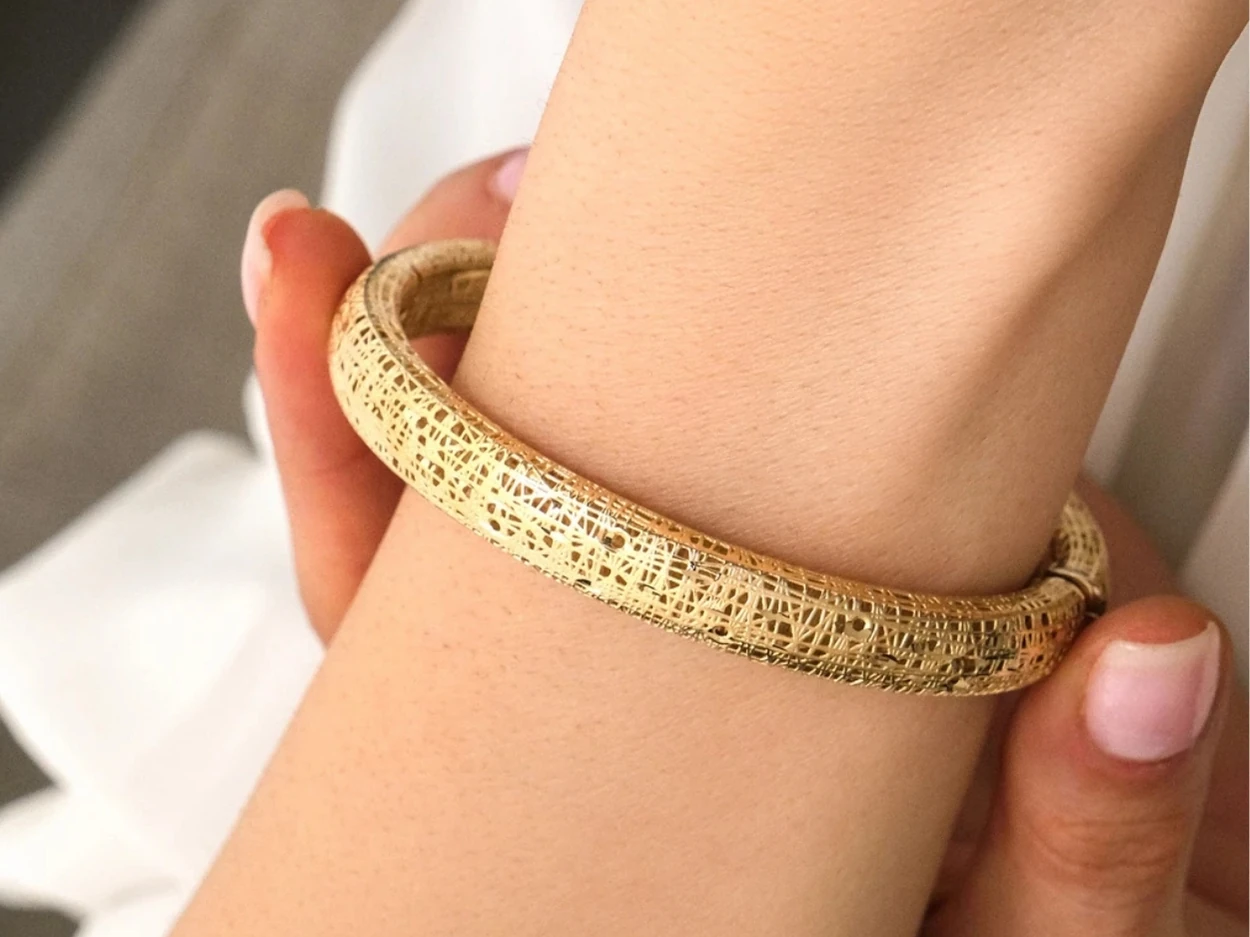 14 Ayar Altın Tasarım Kelepçe