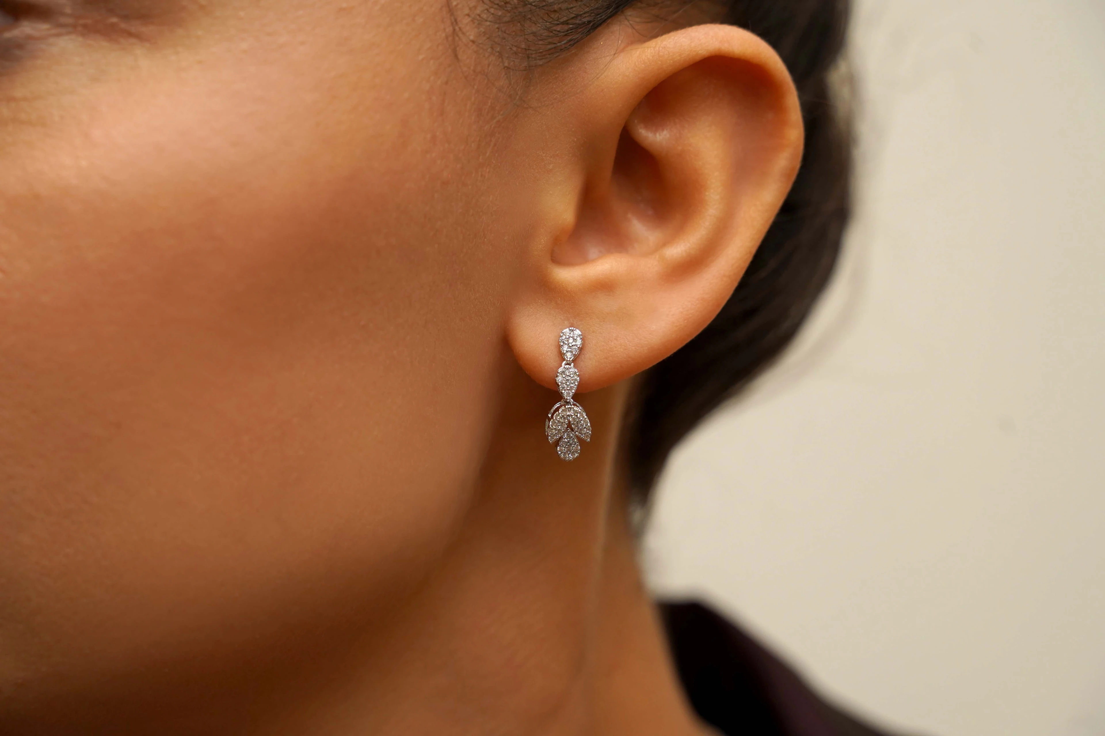 14 Ayar Altın Taşlı Küpe