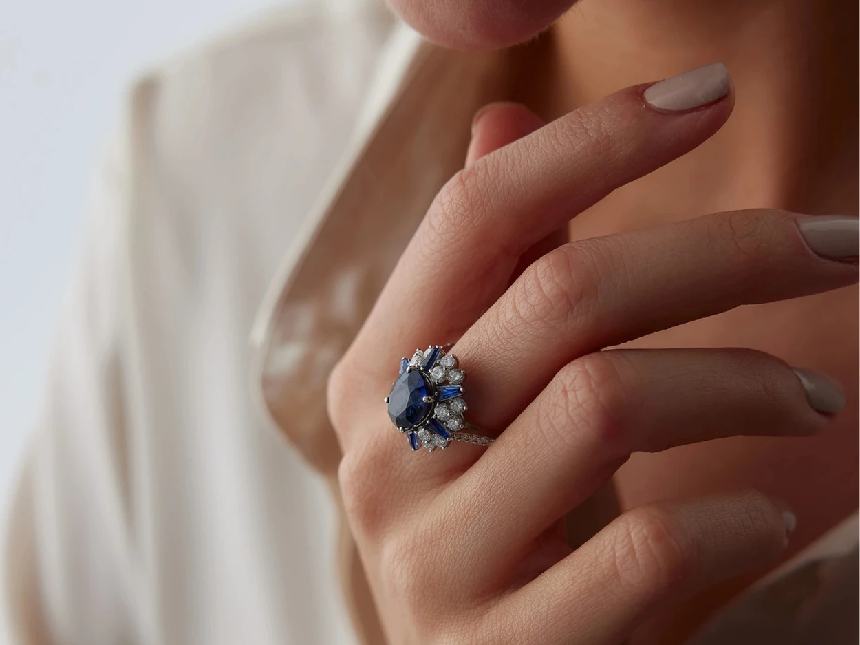 6,09 Karat Safir Pırlanta Yüzük