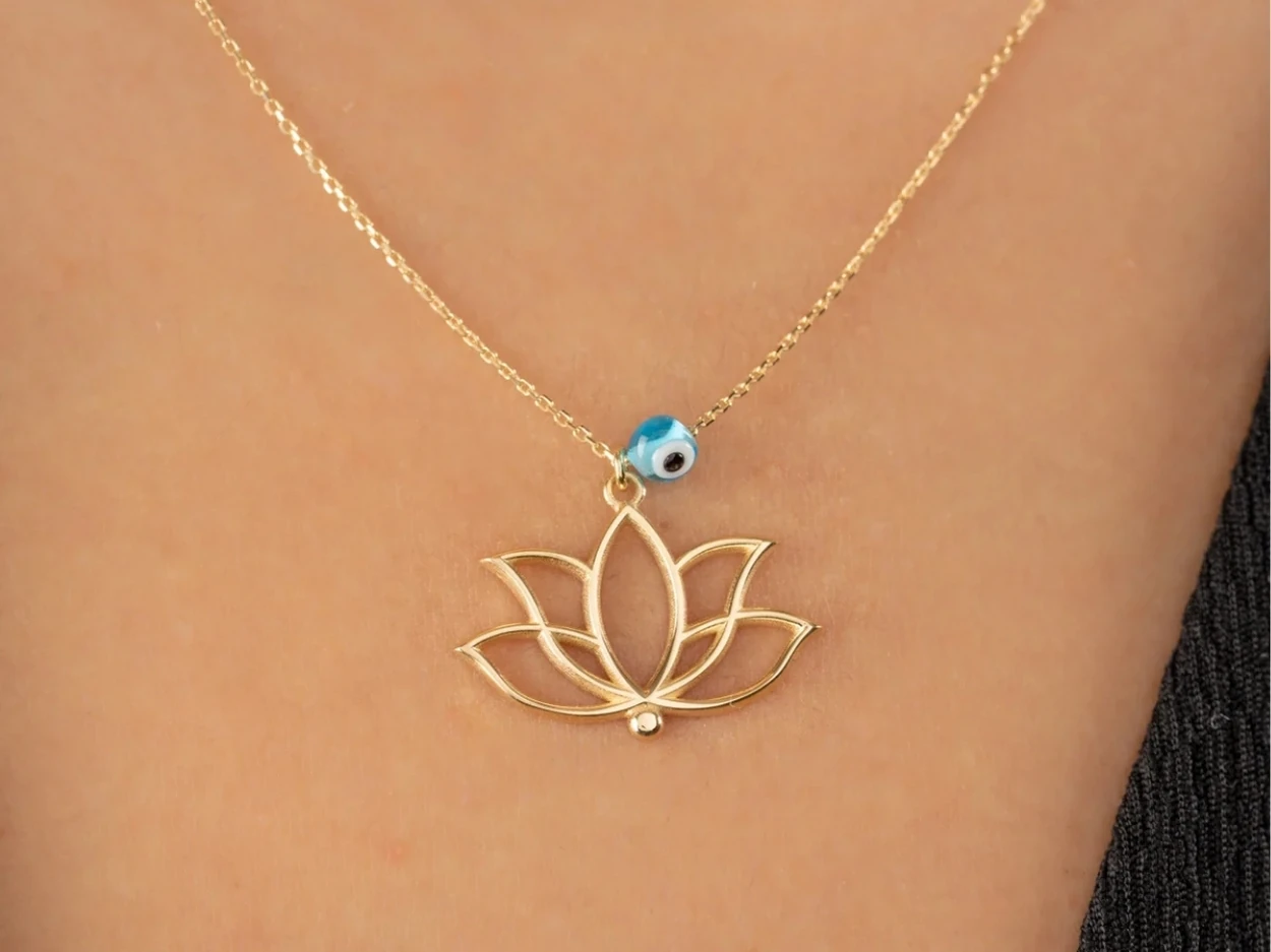 14 Ayar Altın Lotus Kolye