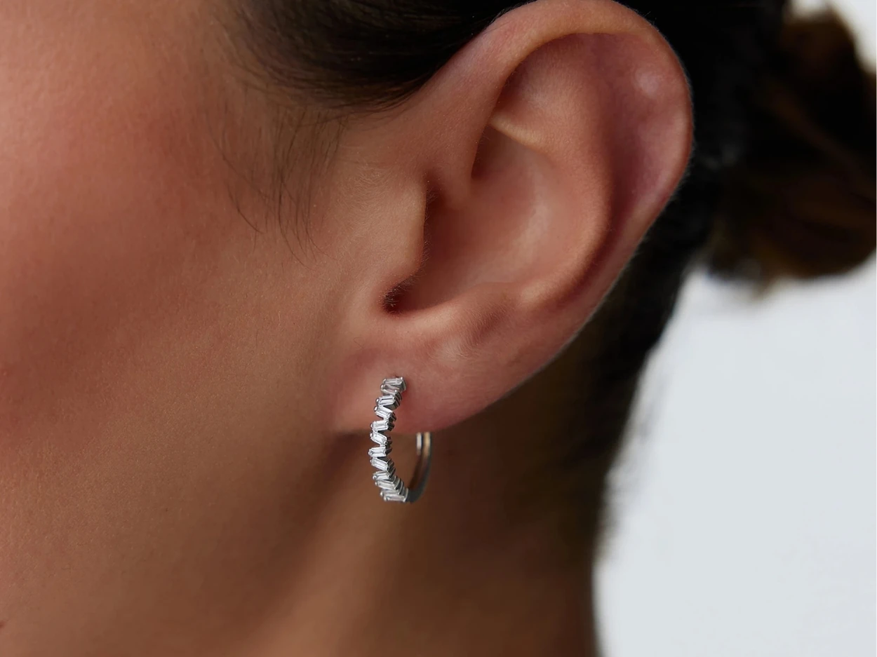 0,40 Karat Baget Pırlanta Halka Küpe