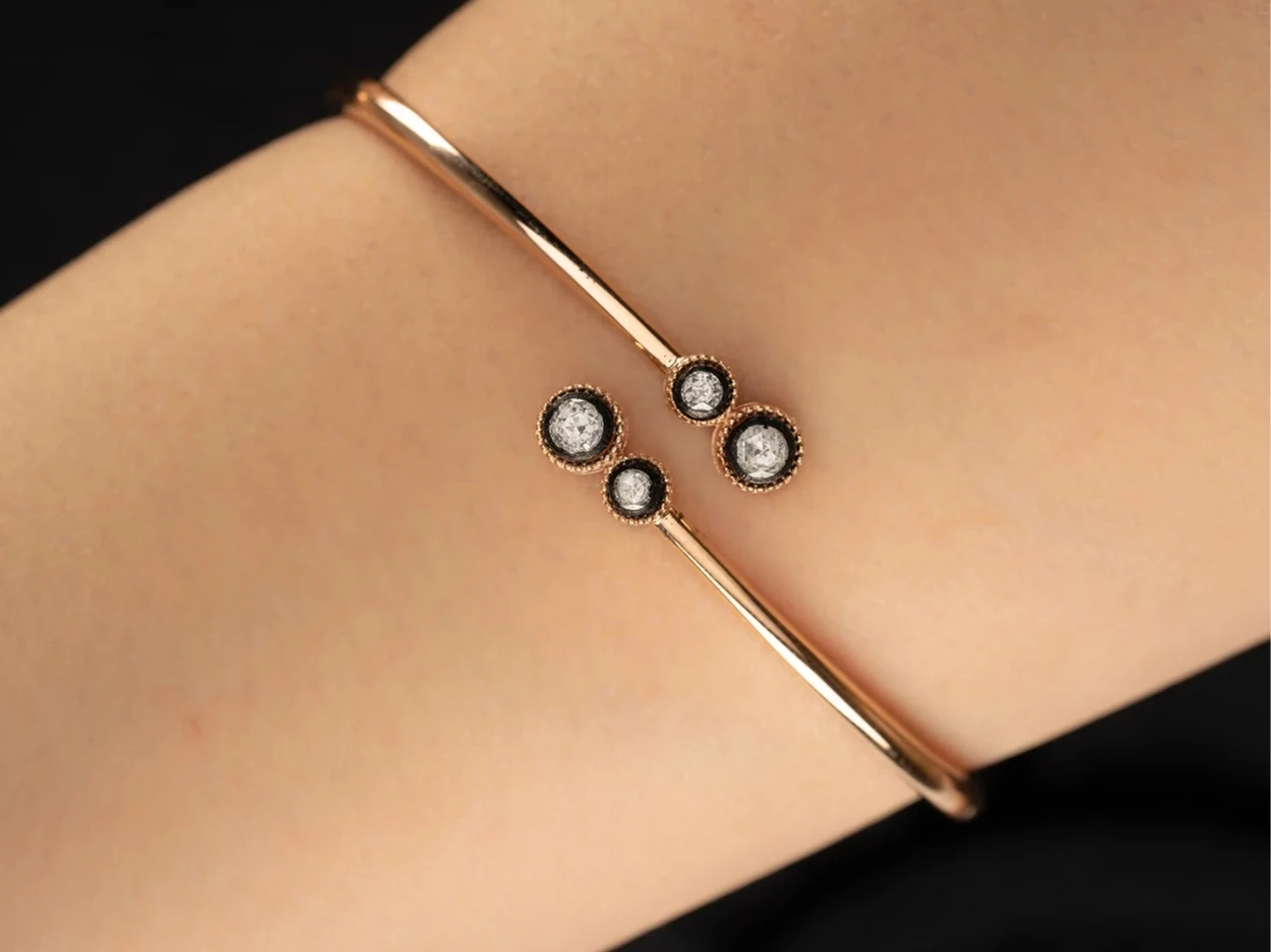 0,19 Karat Altın Elmas Bilezik