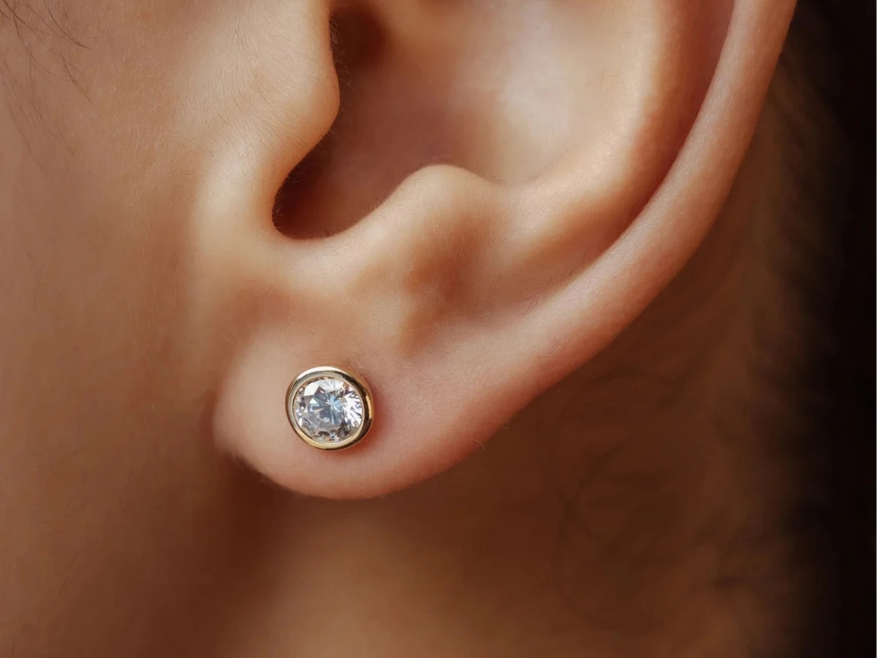 14 Ayar Altın Taşlı Küpe