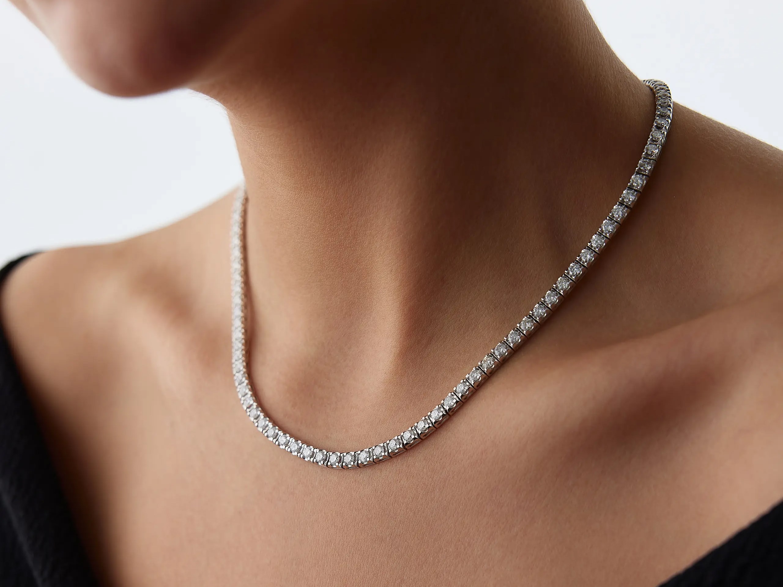 7,55 Karat Pırlanta Su Yolu Kolye