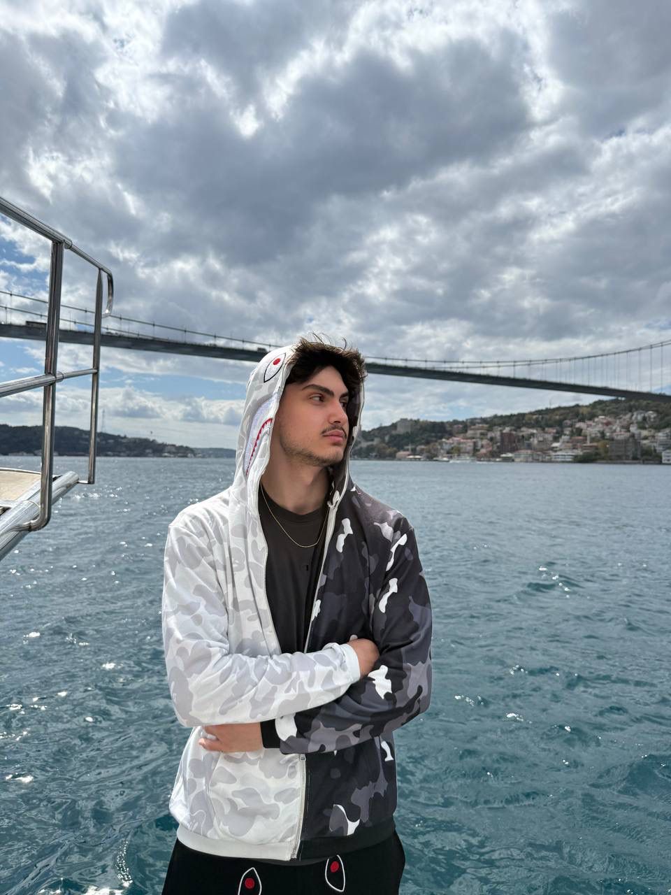 BLACK & WHİTE SERİSİ