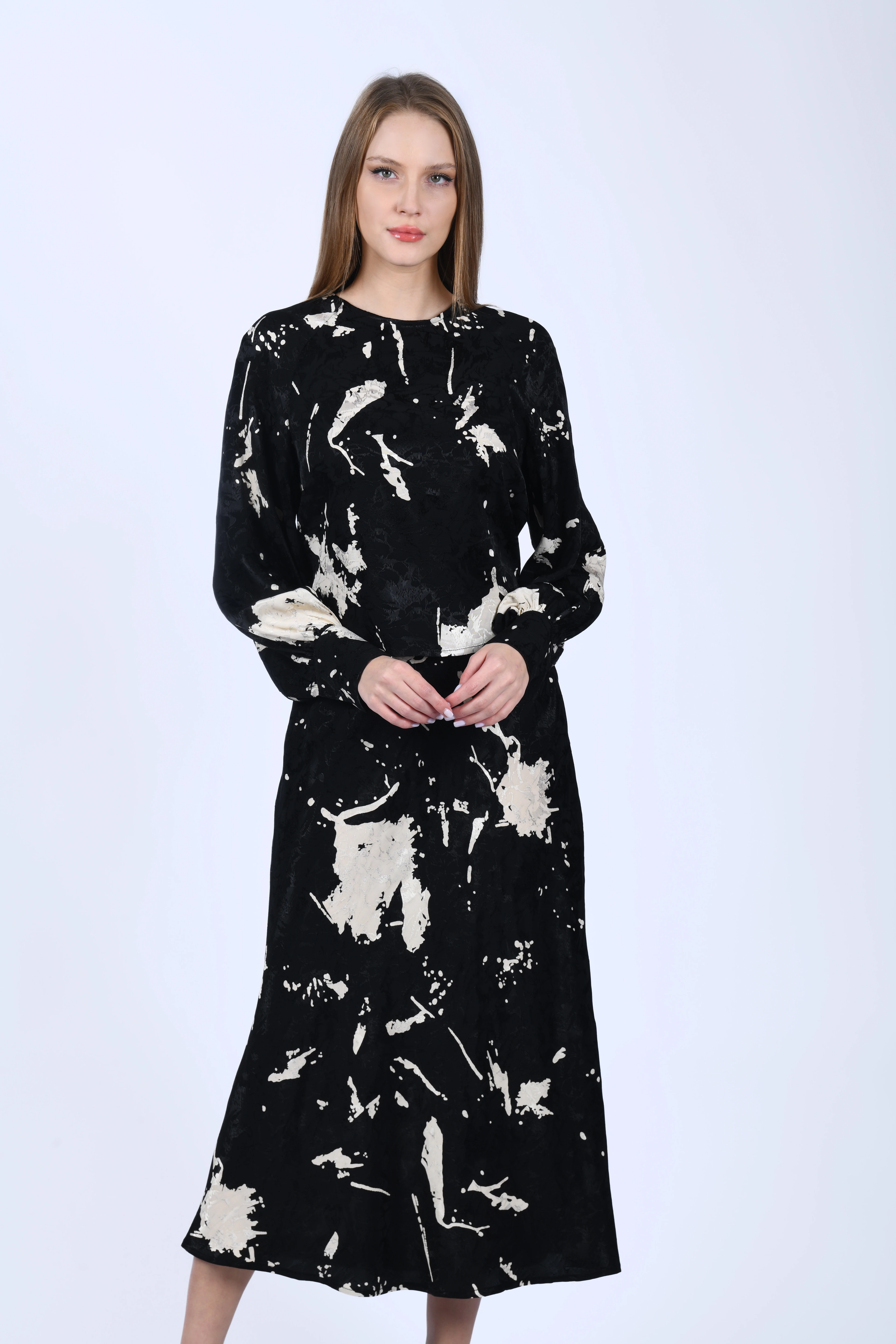 Siyah Soyut Desenli Bluz - LB189