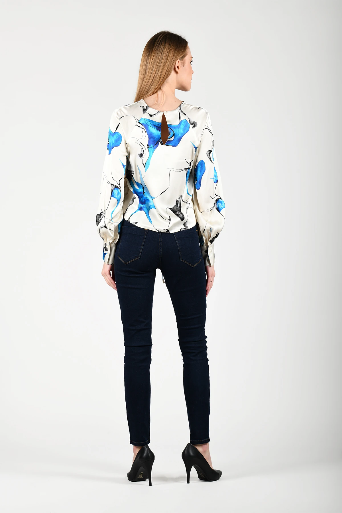 Mavi Desenli Belden Bağlamalı Bluz - QB161