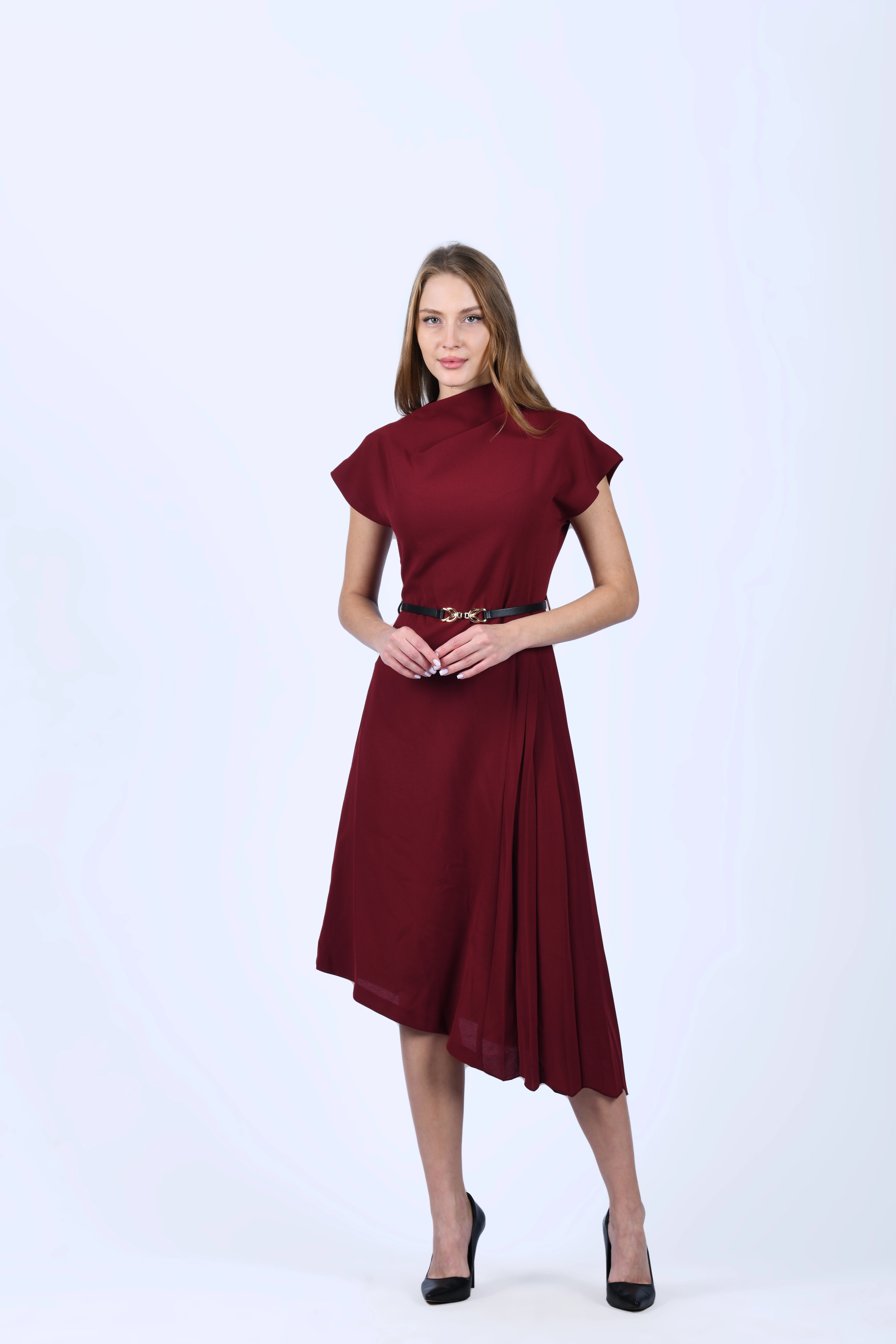 Bordo Asimetrik Kesim Yanı Piliseli Elbise - QE393