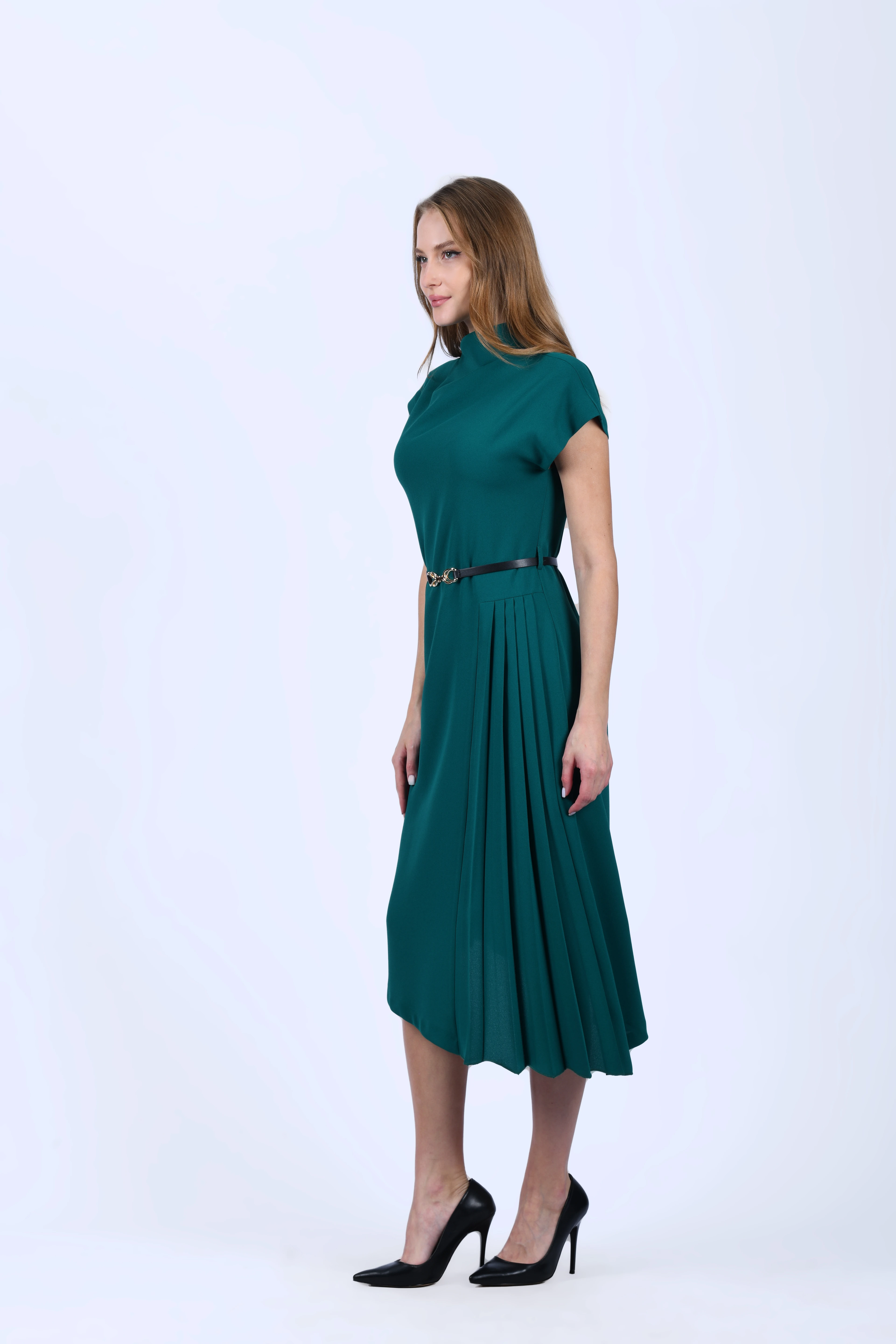 Yeşil Asimetrik Kesim Yanı Piliseli Elbise - QE393