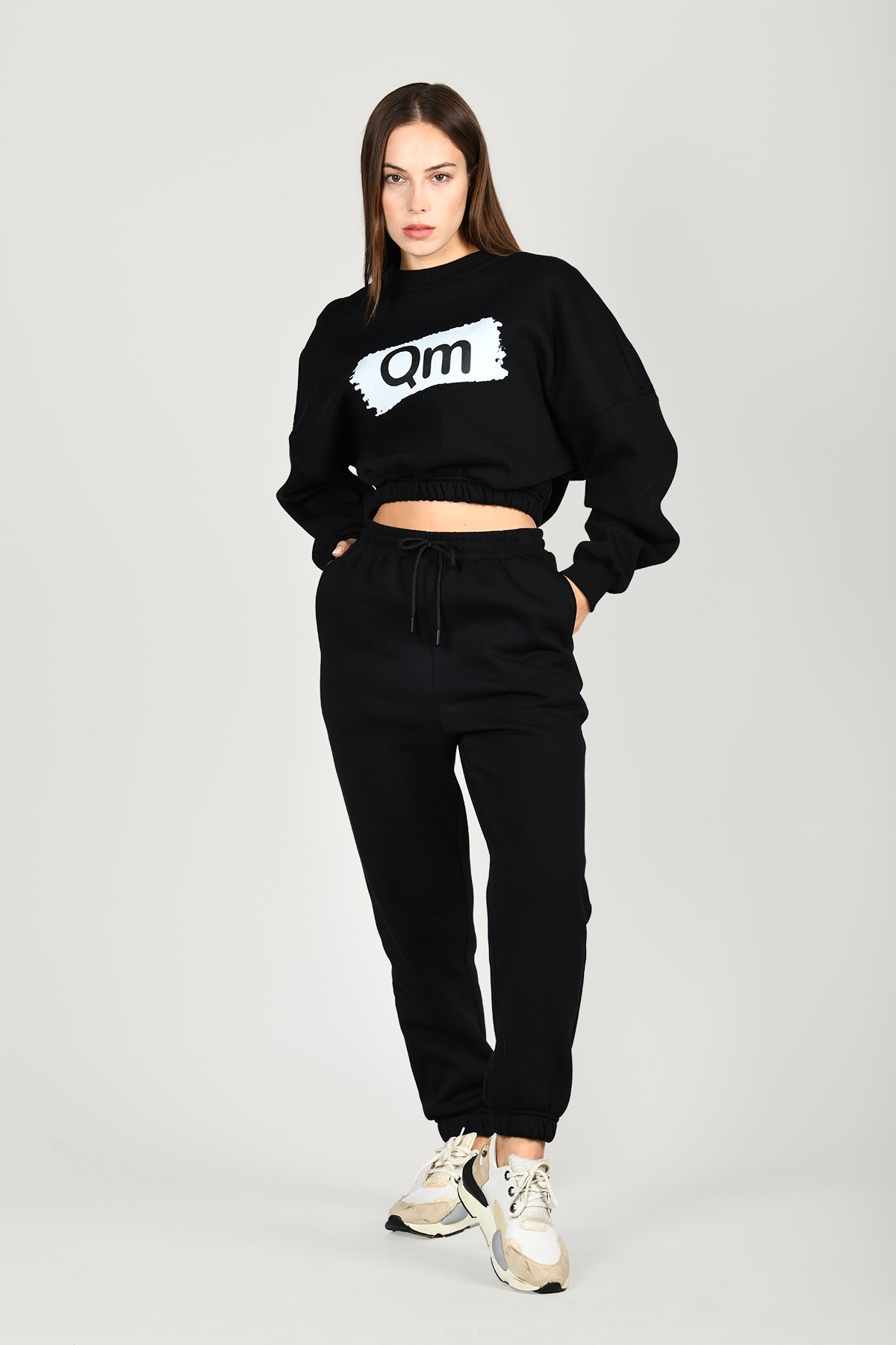 Siyah Baskılı Crop Sweatshirt - QV13