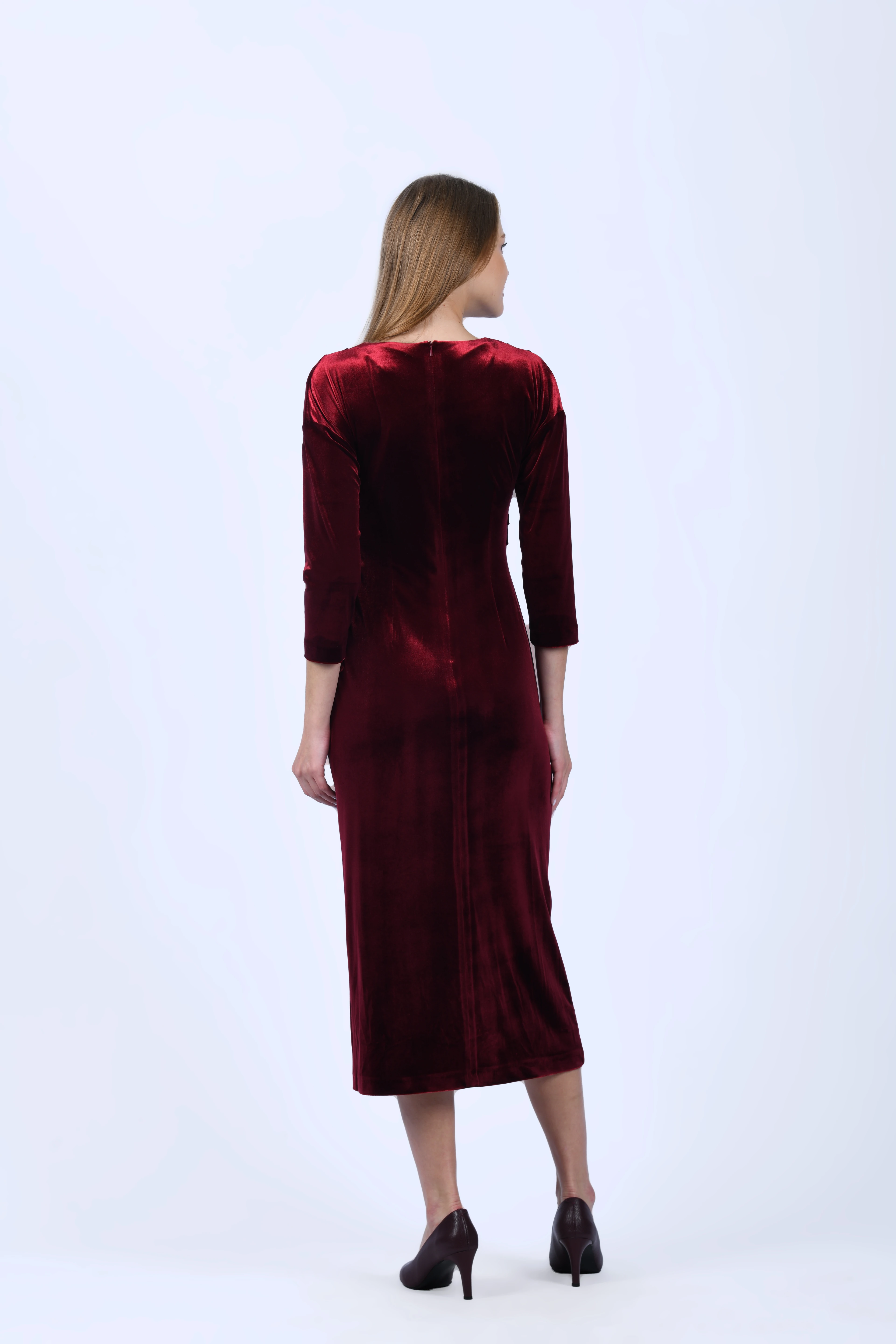 Bordo Toka Detaylı Yırtmaçlı Kadife Elbise - QE397