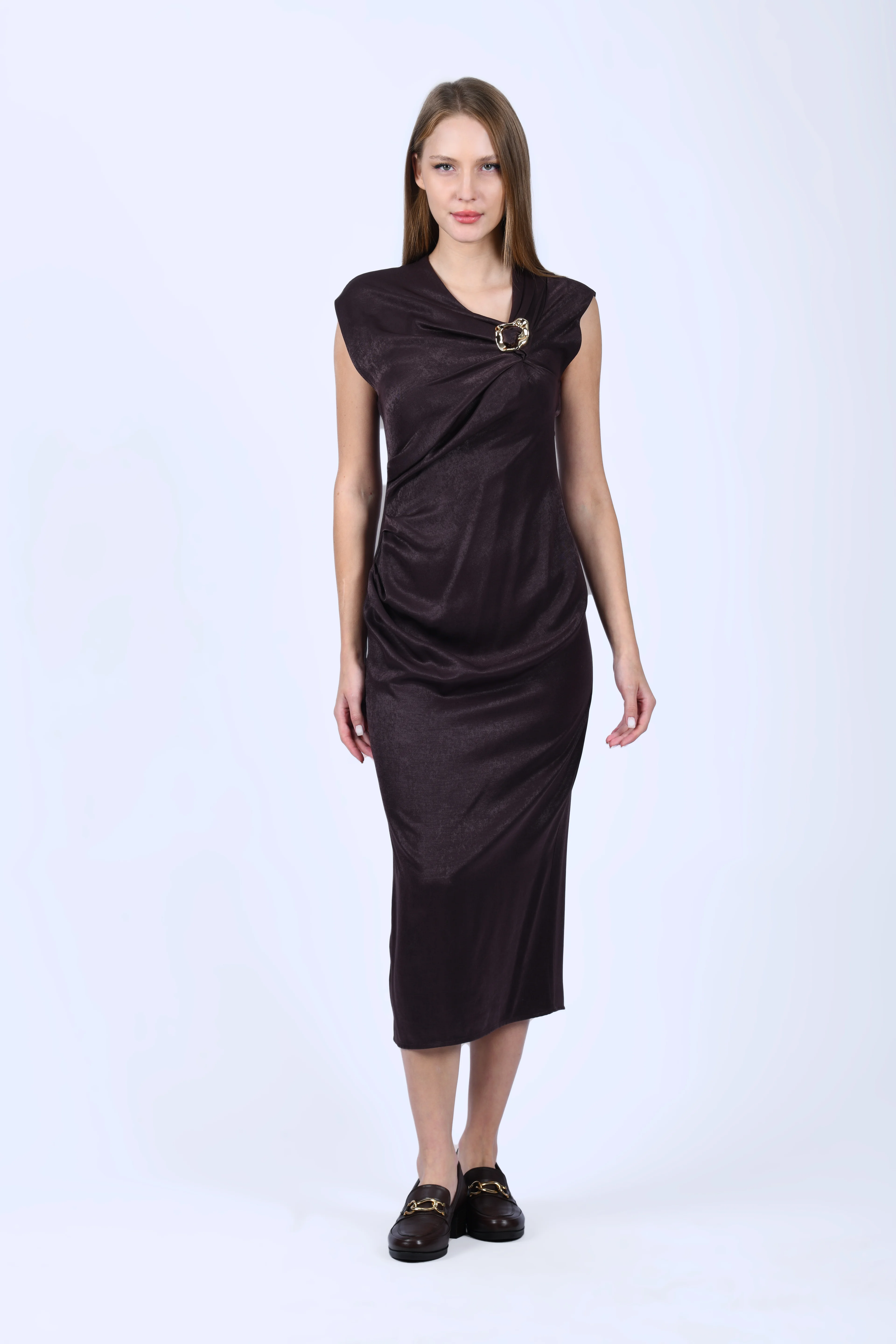 Kahve Yakası Tokalı Midi Elbise - QE389