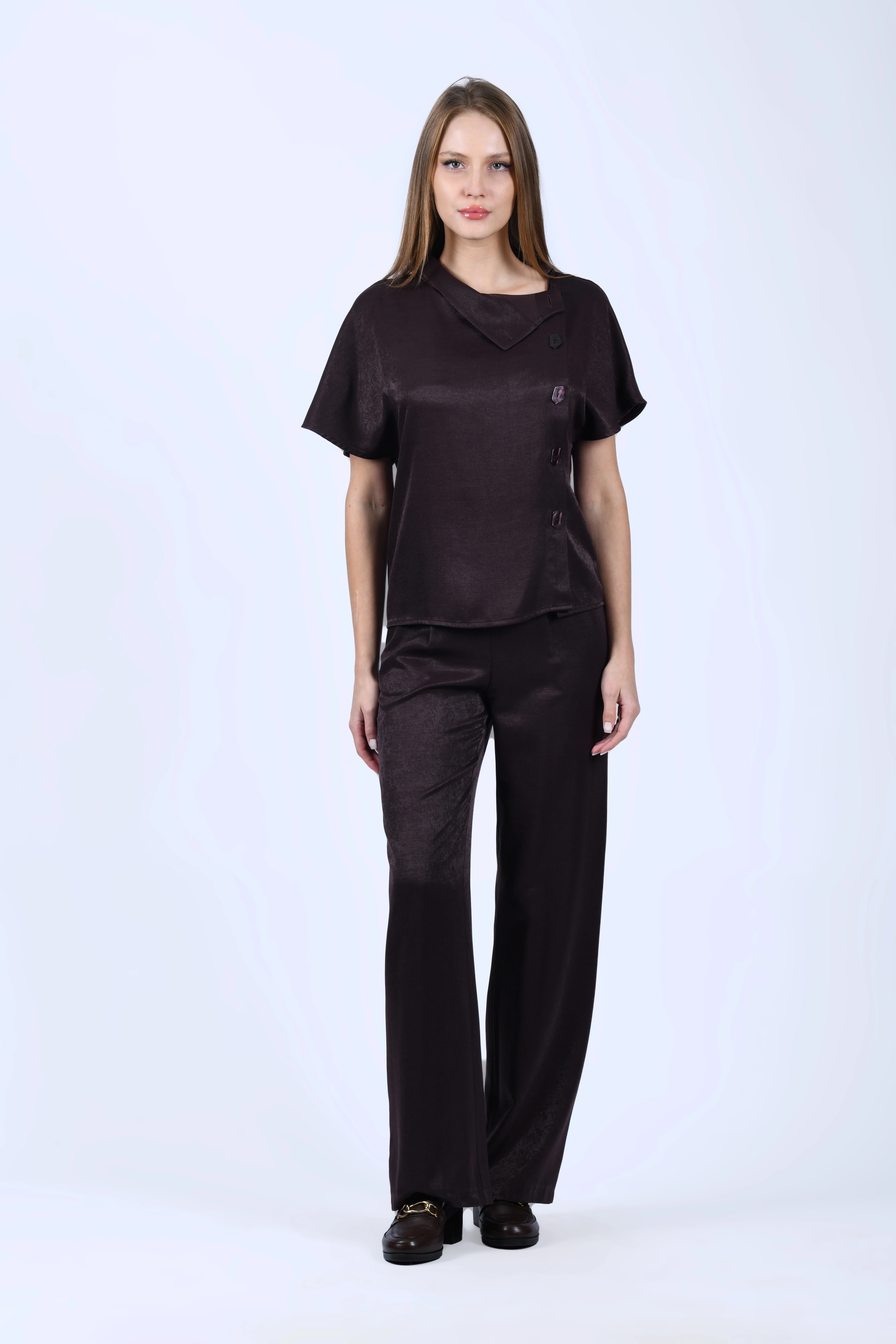 Kahve Asimetrik Düğmeli Bluz - QB202