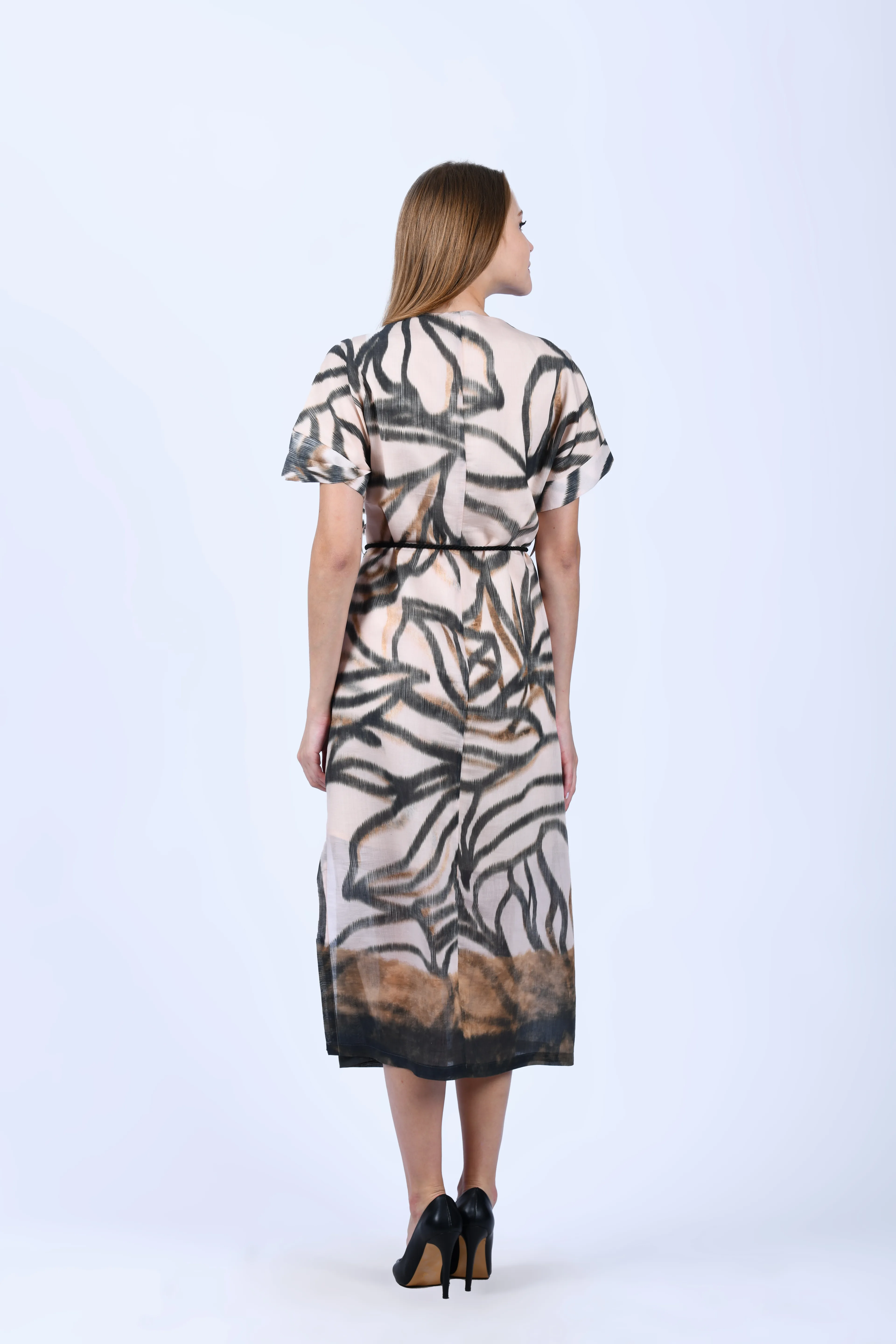 Bej Yakası Boncuklu Uzun Elbise - LE559