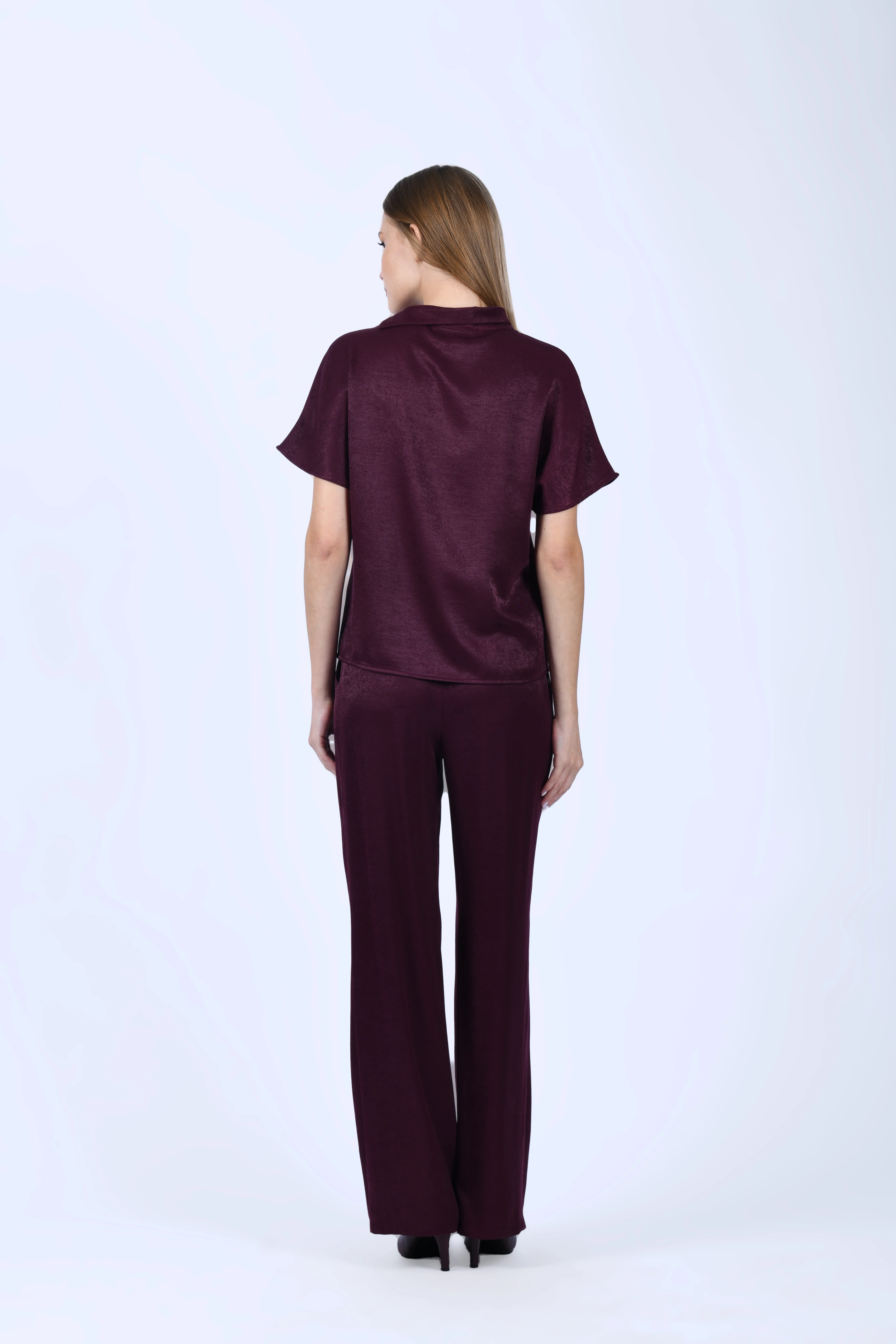 Bordo Asimetrik Düğmeli Bluz - QB202