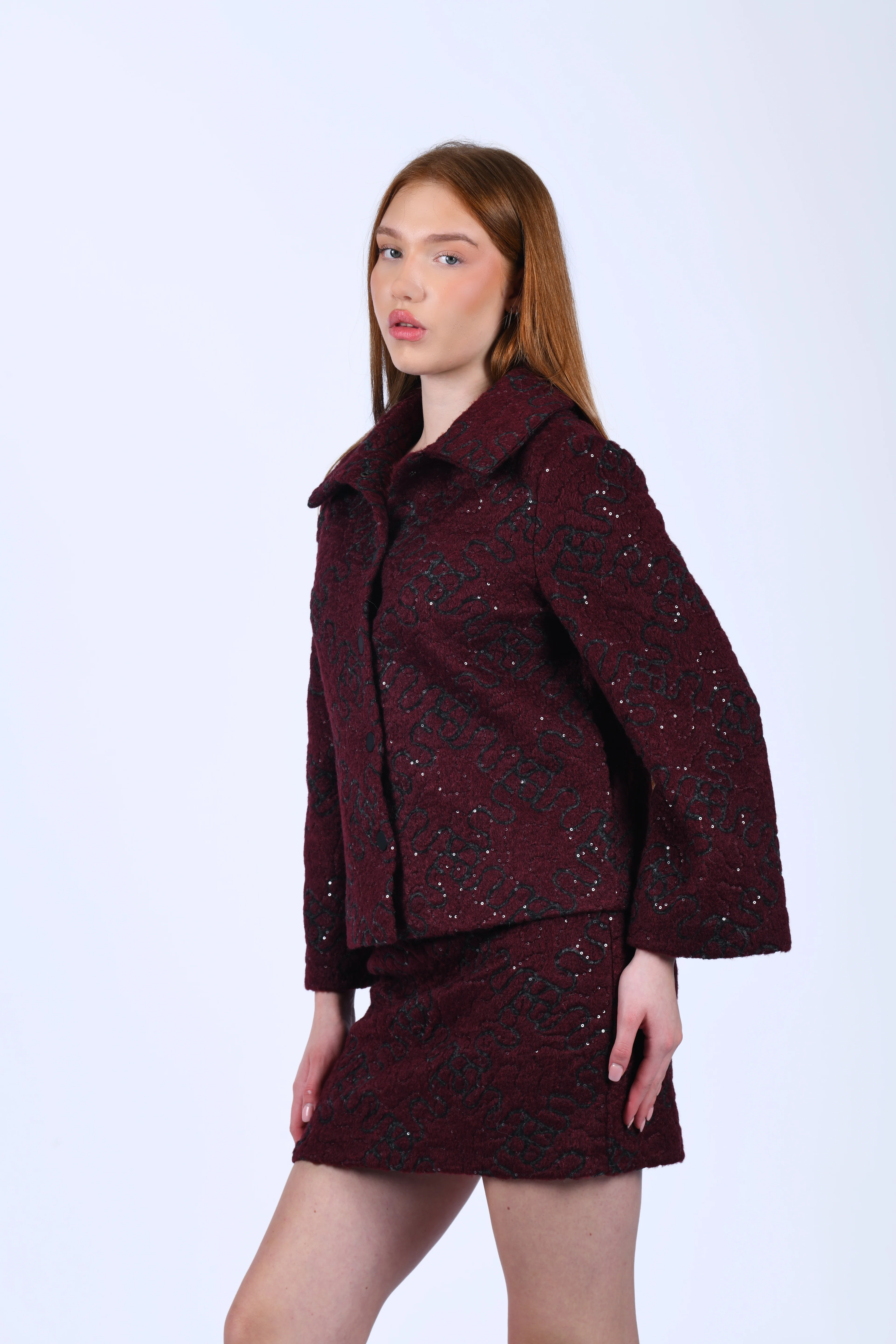 Bordo Kısa Mont - QN25