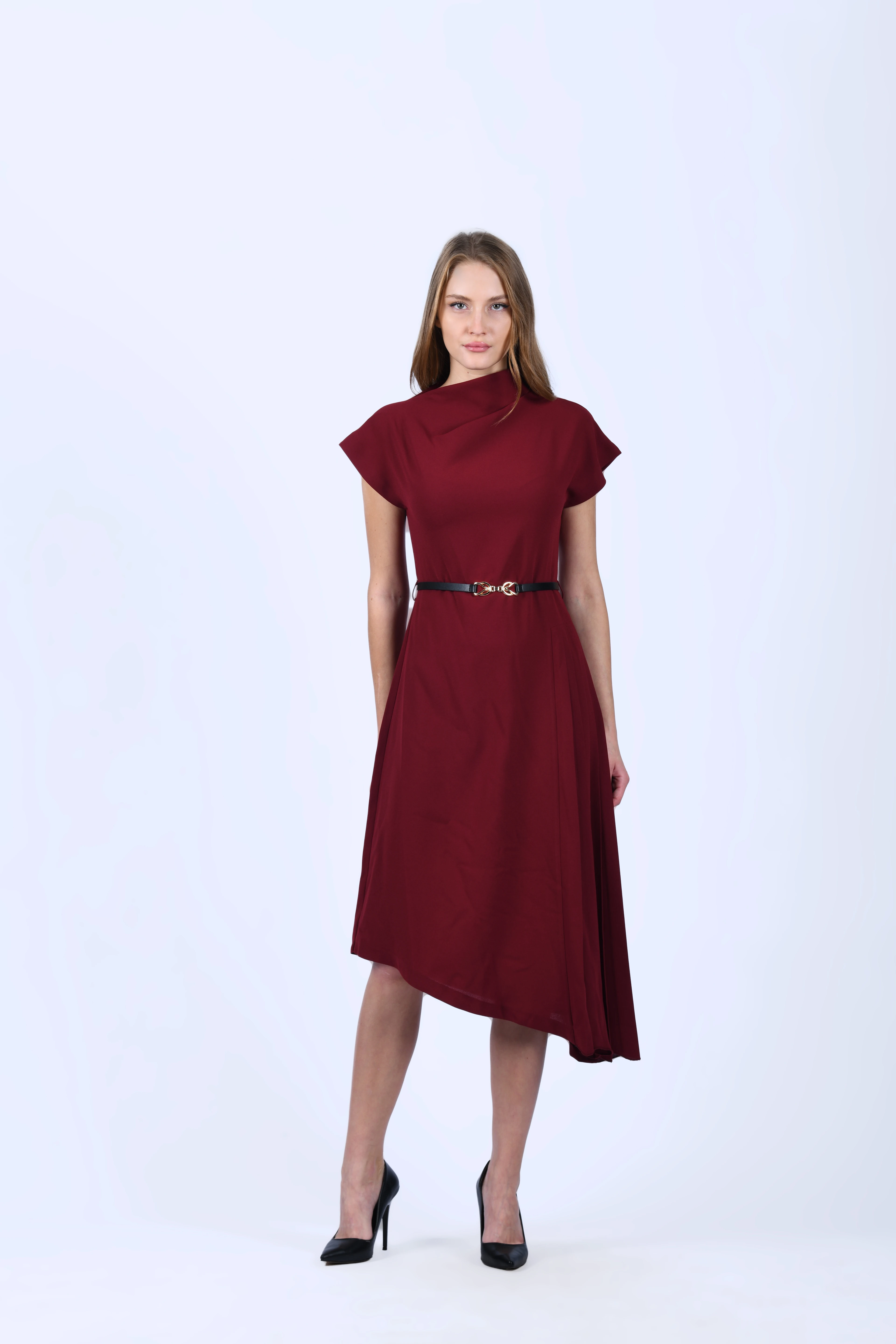 Bordo Asimetrik Kesim Yanı Piliseli Elbise - QE393