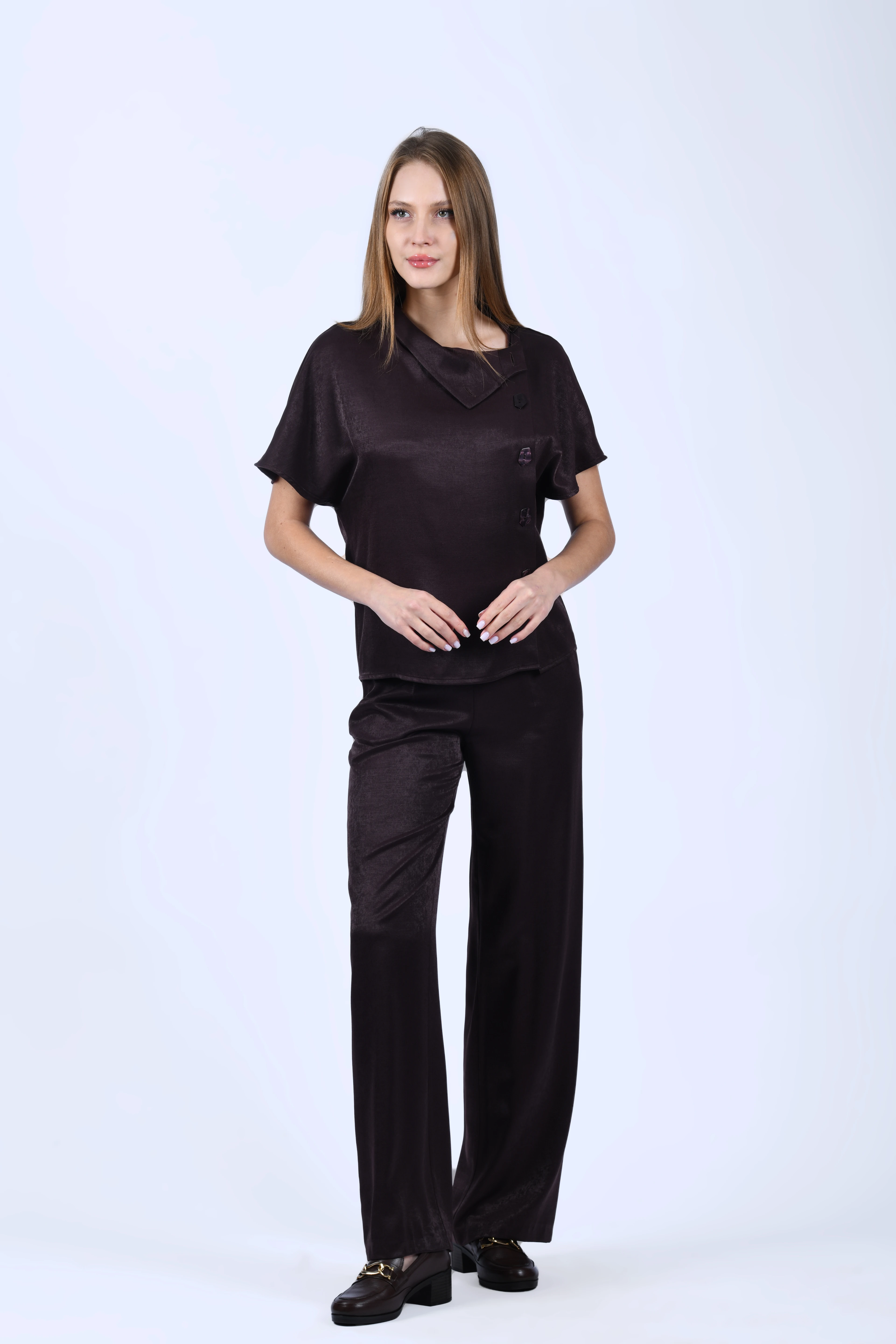 Kahve Asimetrik Düğmeli Bluz - QB202