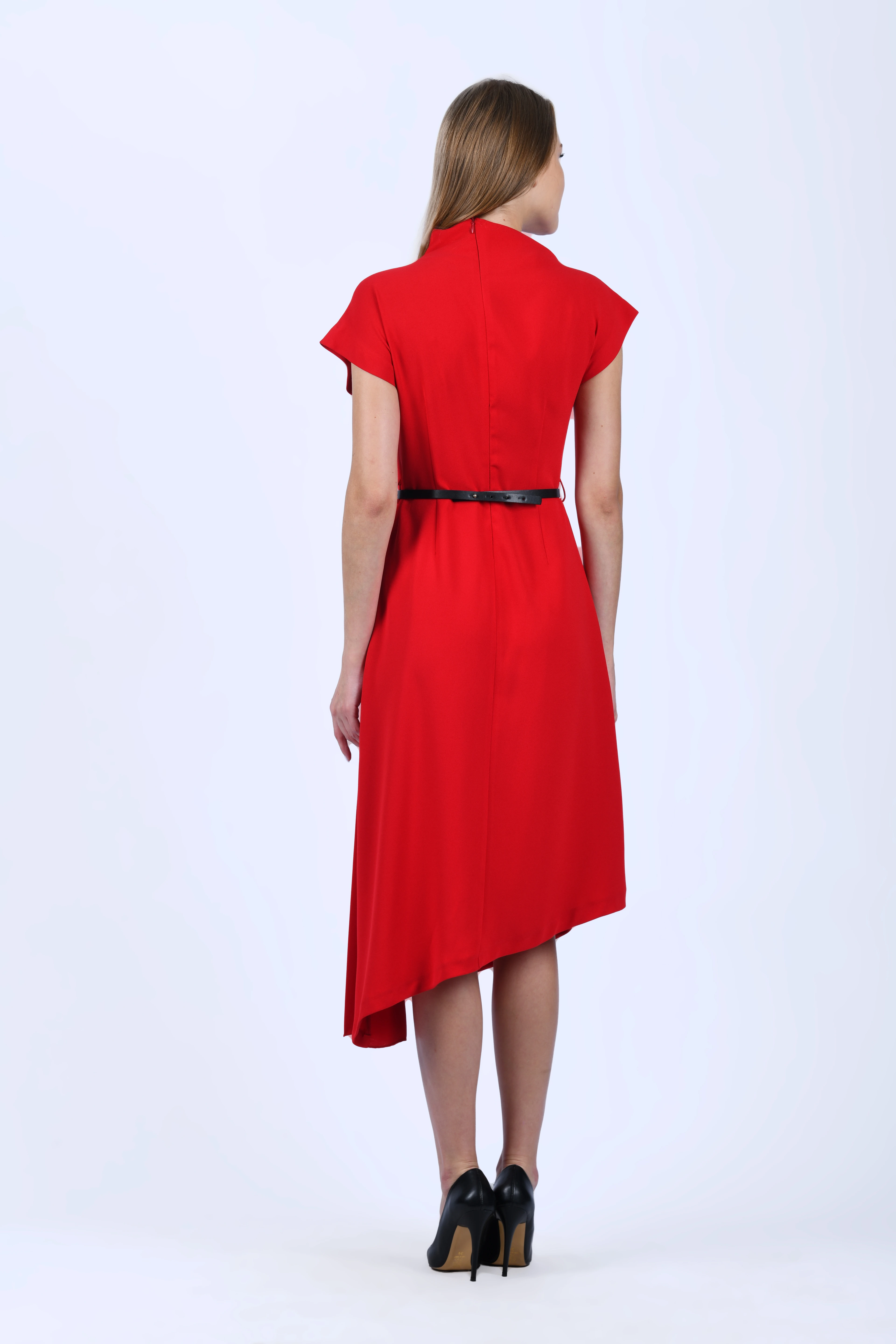 Kırmızı Asimetrik Kesim Yanı Piliseli Elbise - QE393