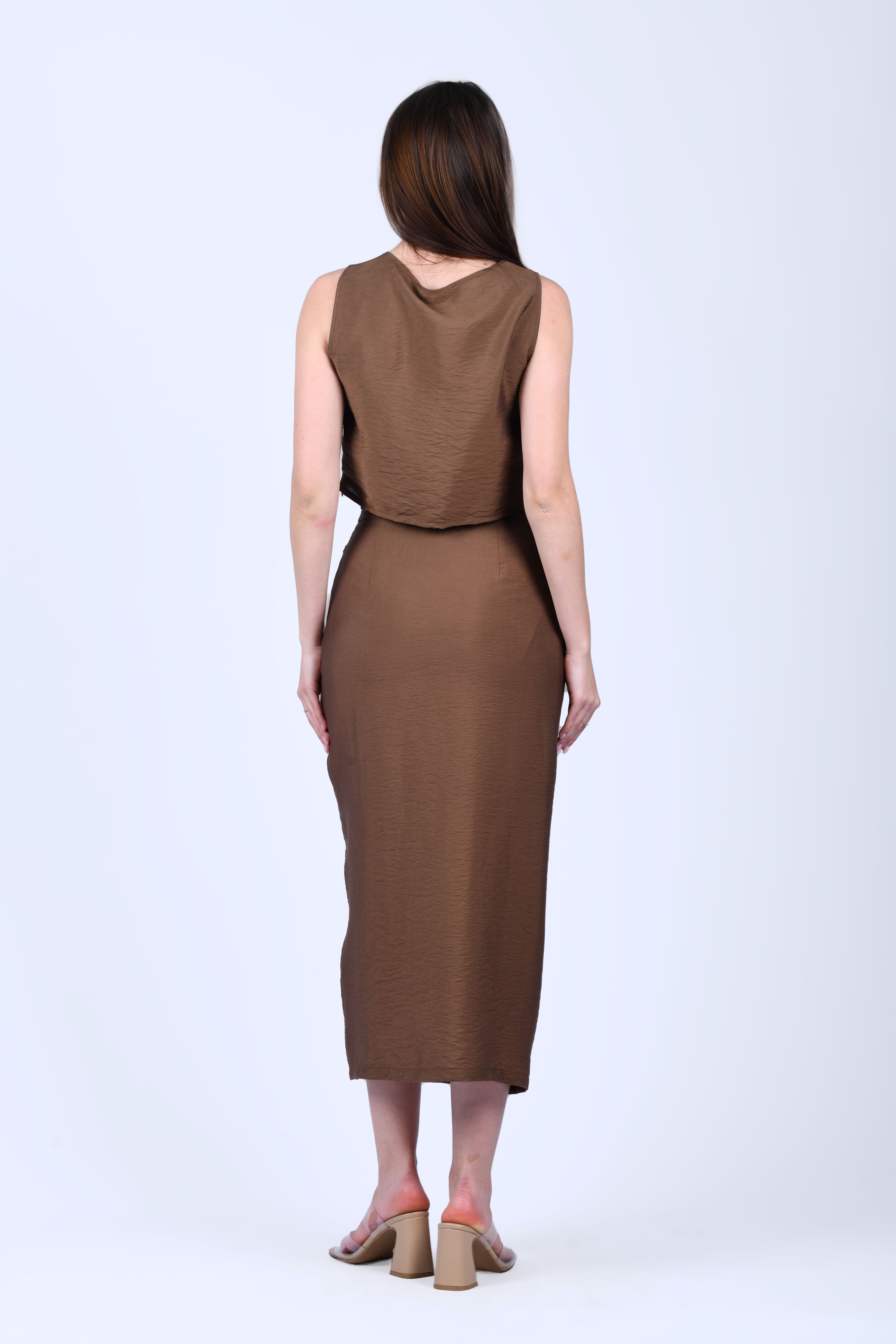 Kahve Yakası Nakışlı Crop Bluz - QB186