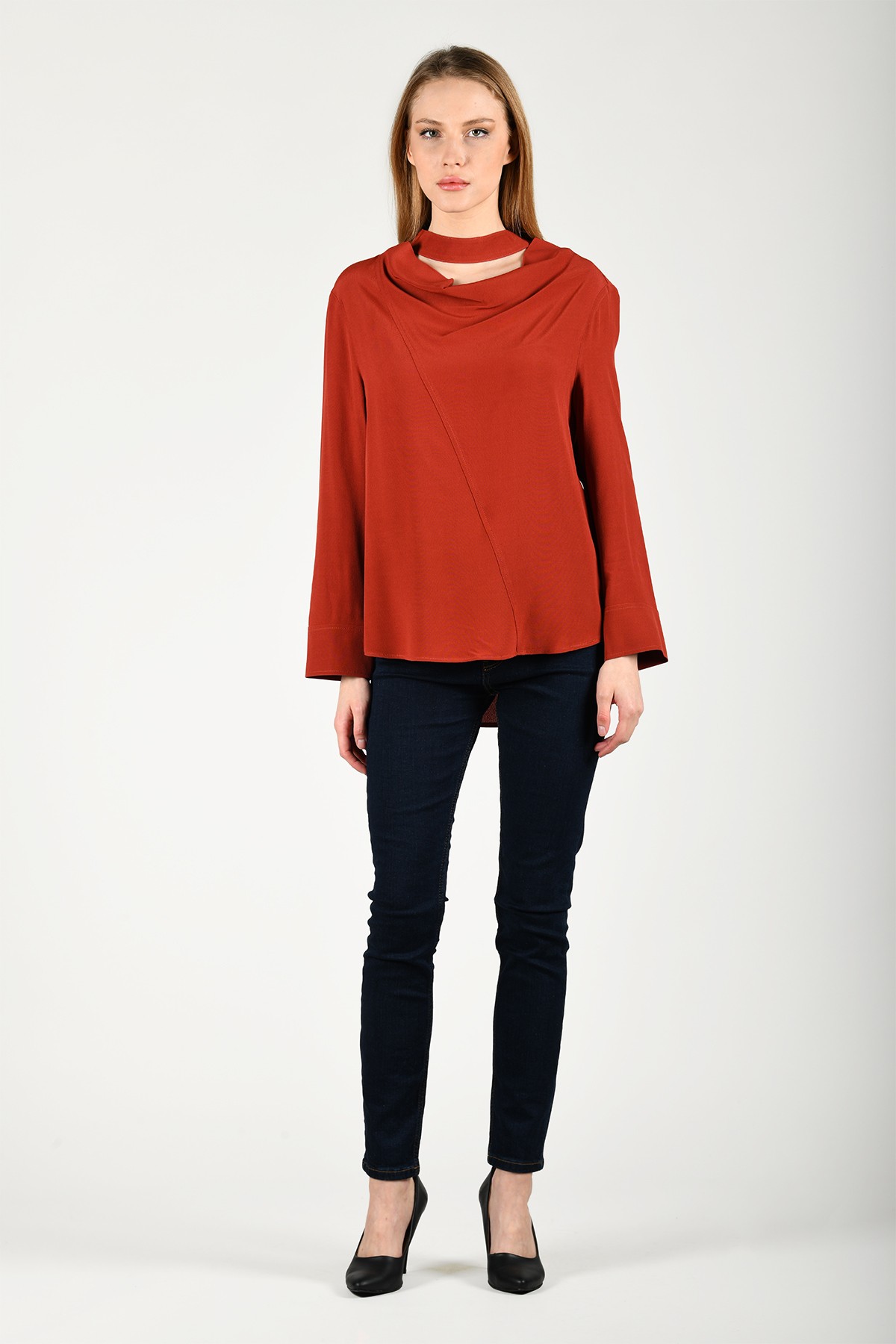 Kiremit Boyun Detaylı Bluz - QB150