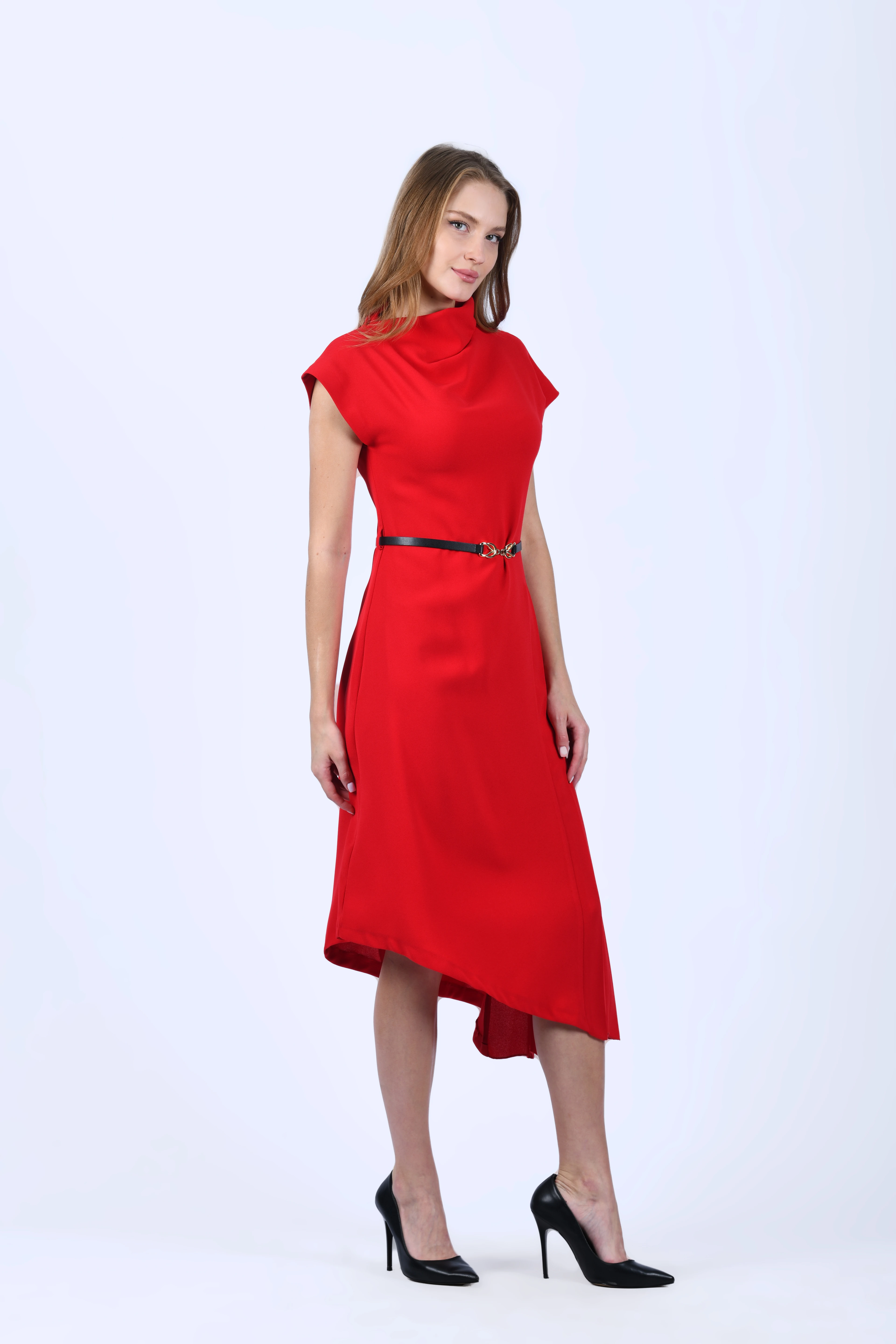 Kırmızı Asimetrik Kesim Yanı Piliseli Elbise - QE393