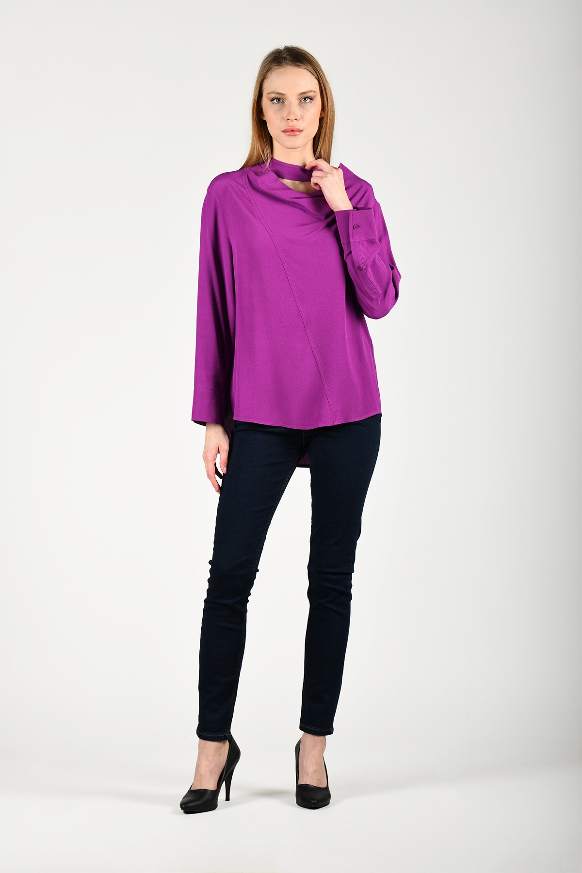 Mor Boyun Detaylı Bluz - QB150
