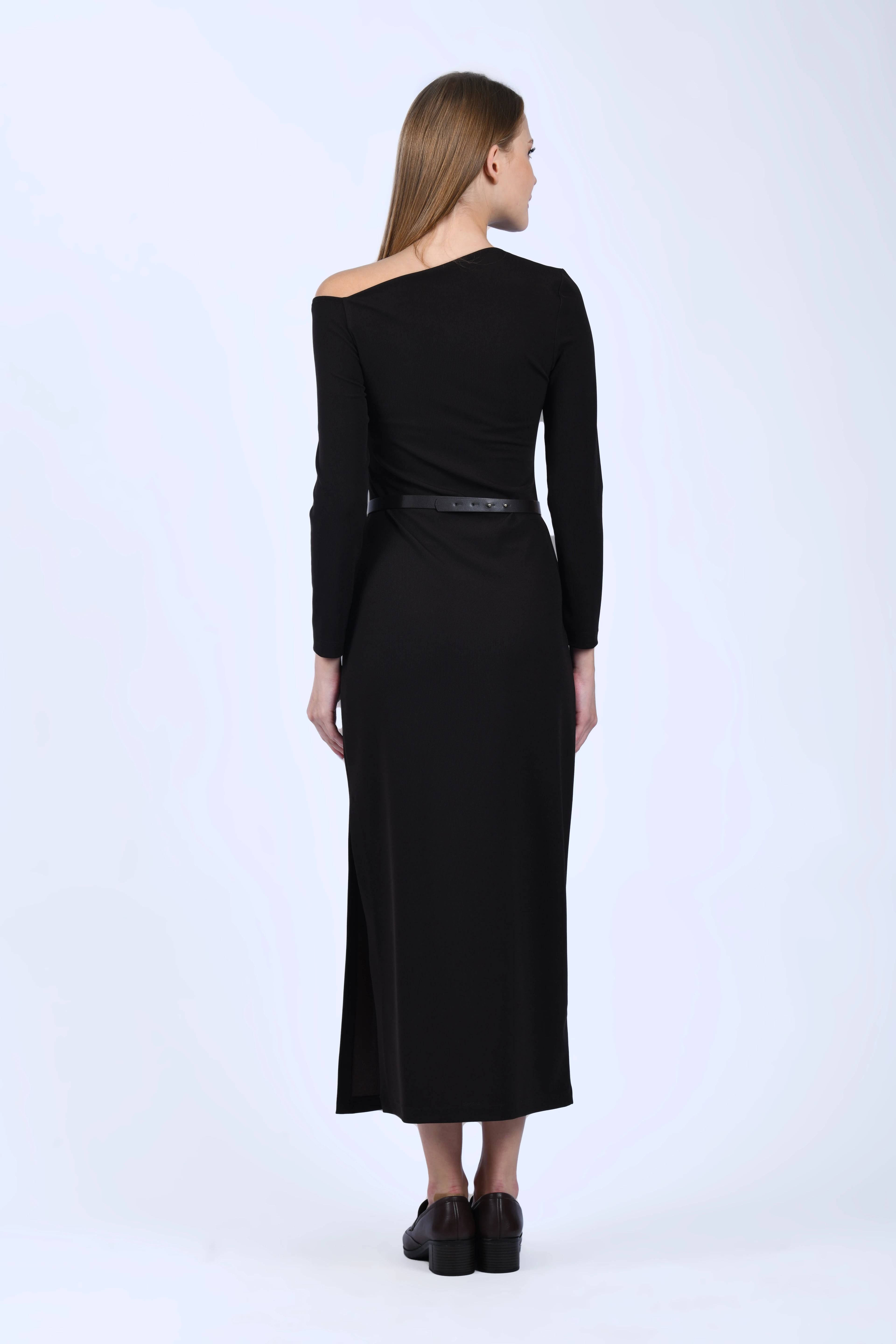 Kahve Omuz Detaylı Kemerli Midi Elbise - QE399